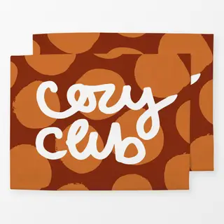 Tischset Cozy Club Schriftzug