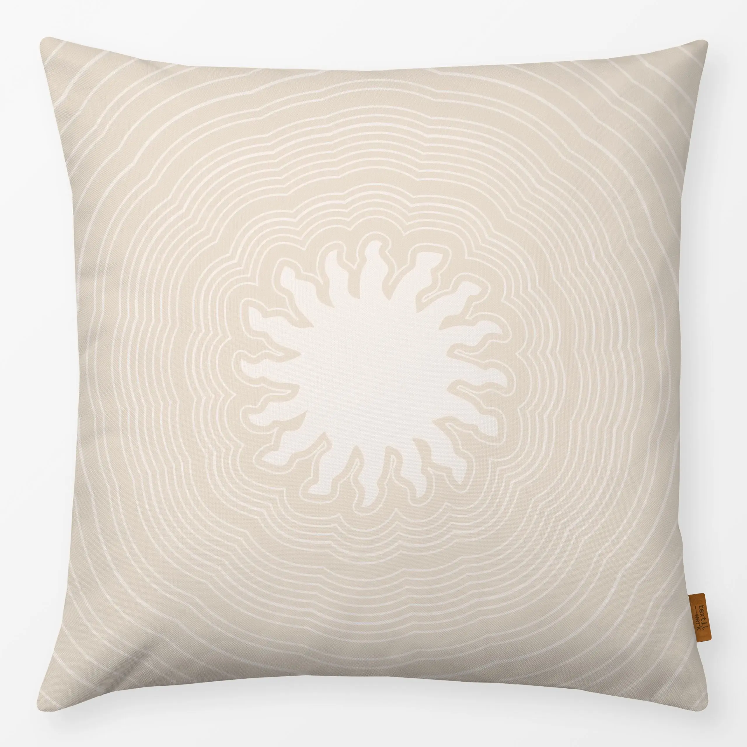 Kissen Sun Circle Waves beige - Natur & Landschaft, Sommer - von „Karen Menzenbach"; boho, Linien, Strand, Sonne, grafisch, ...