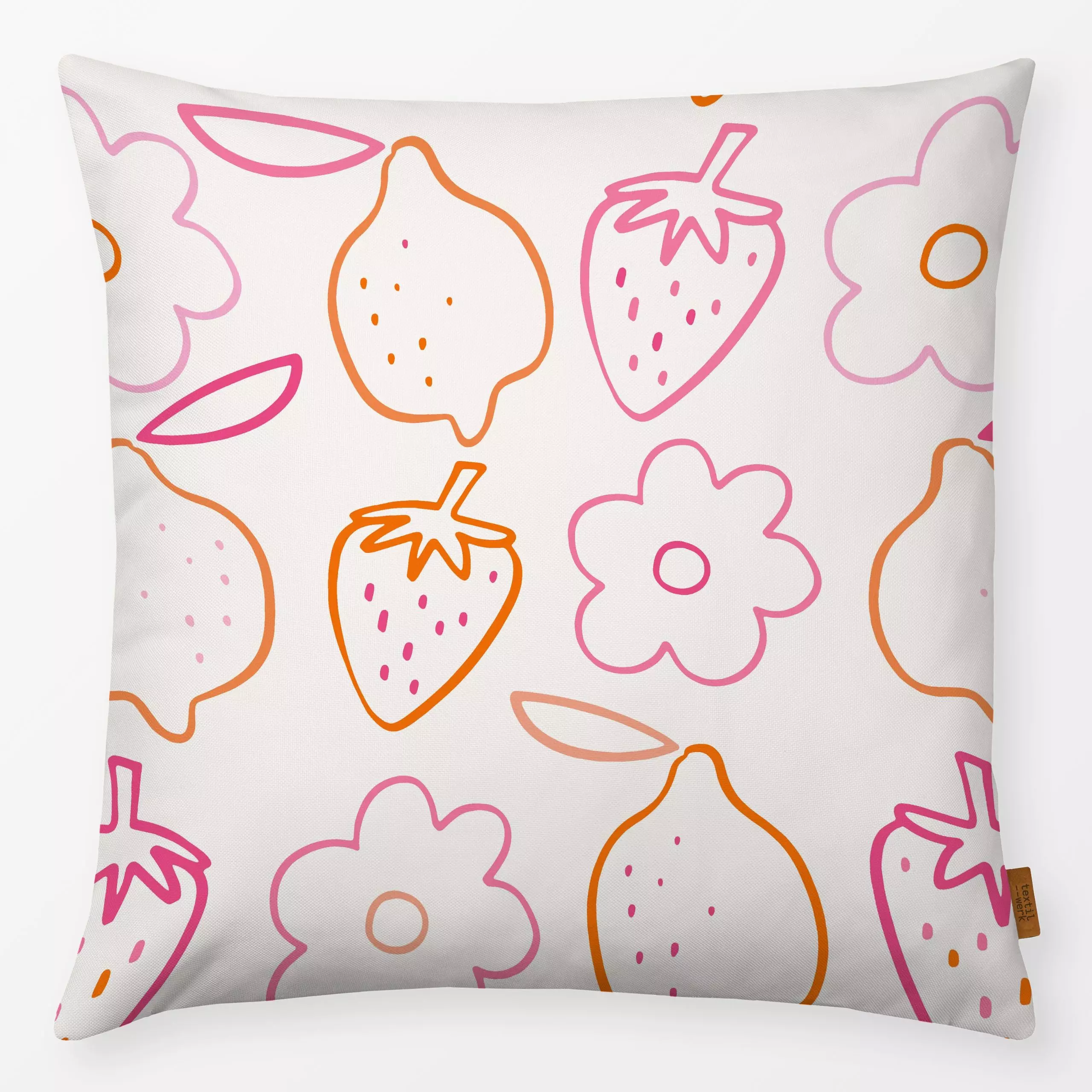 Kissen Blumen Erdbeeren Allover rosa - Blumen & Florales, Sommer - von „Kruth Design"; Blumen, Erdbeeren, Zitronen, Gartende...