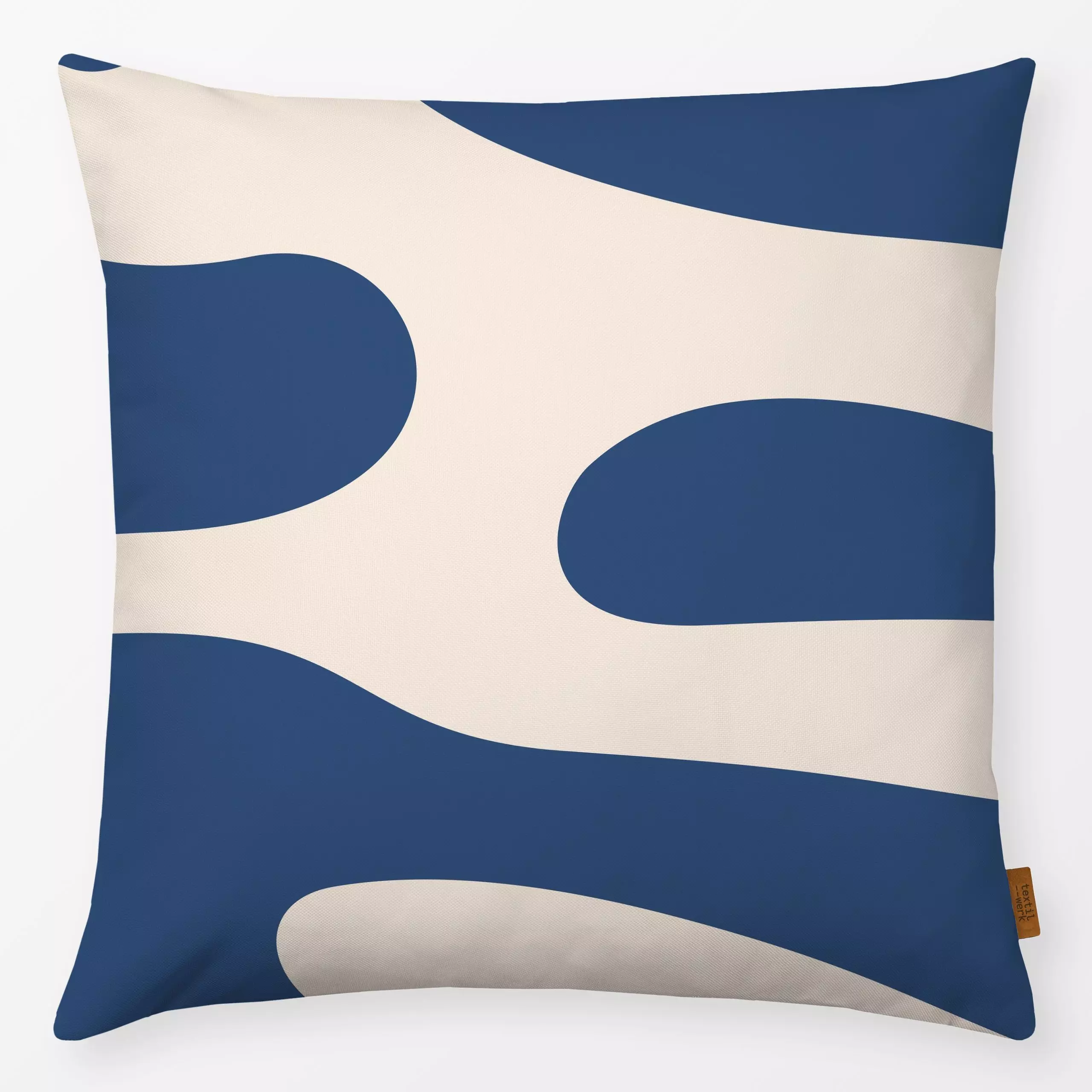 Kissen Blaue Wellen Muster - Sommer, Symbole & Muster - von „Heyduda"; abstrakt, Garten, Meer, Sand, modern, Sommer, grafisc...