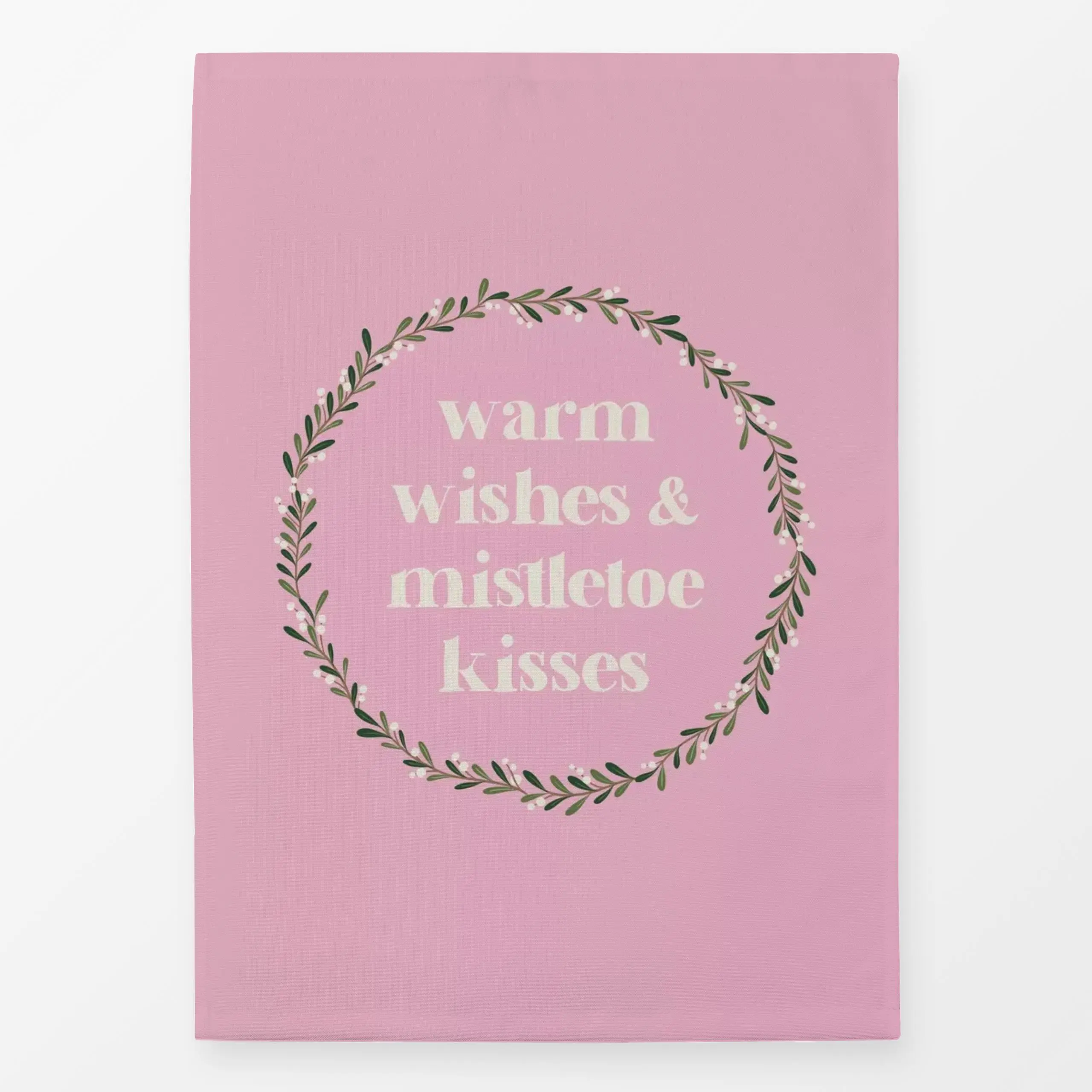 Geschirrtücher Warm Wishes Kranz Pink - Sprüche & Schriftzüge, Weihnachten, Winter - von „DEINKI Studio"; Zitate und Slogans...