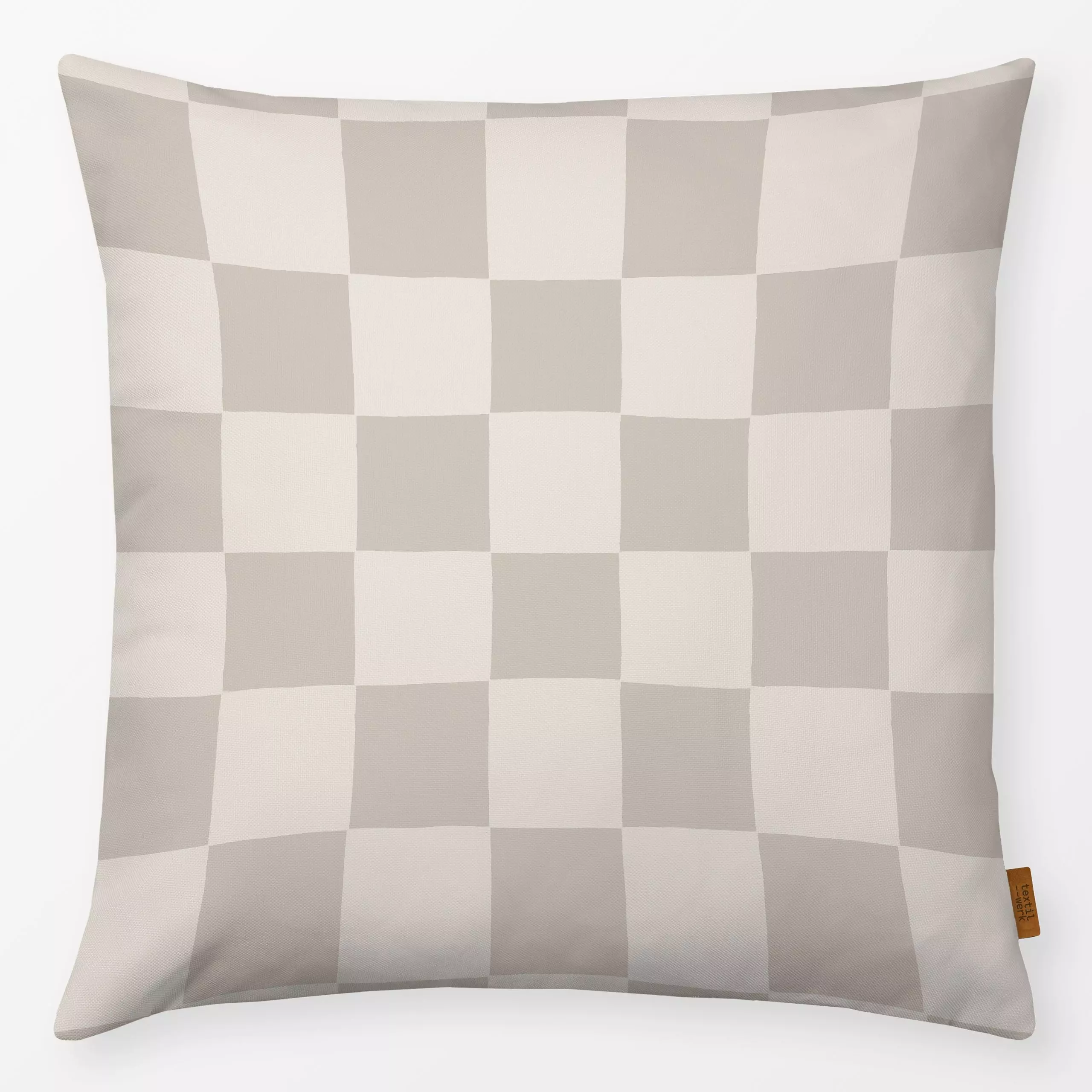 Kissen Schachbrett Beige Creme - Symbole & Muster - von „Studio Kesse"; minimal, Linien, Hygge, Karo, landhaus, Herbstdeko, ...