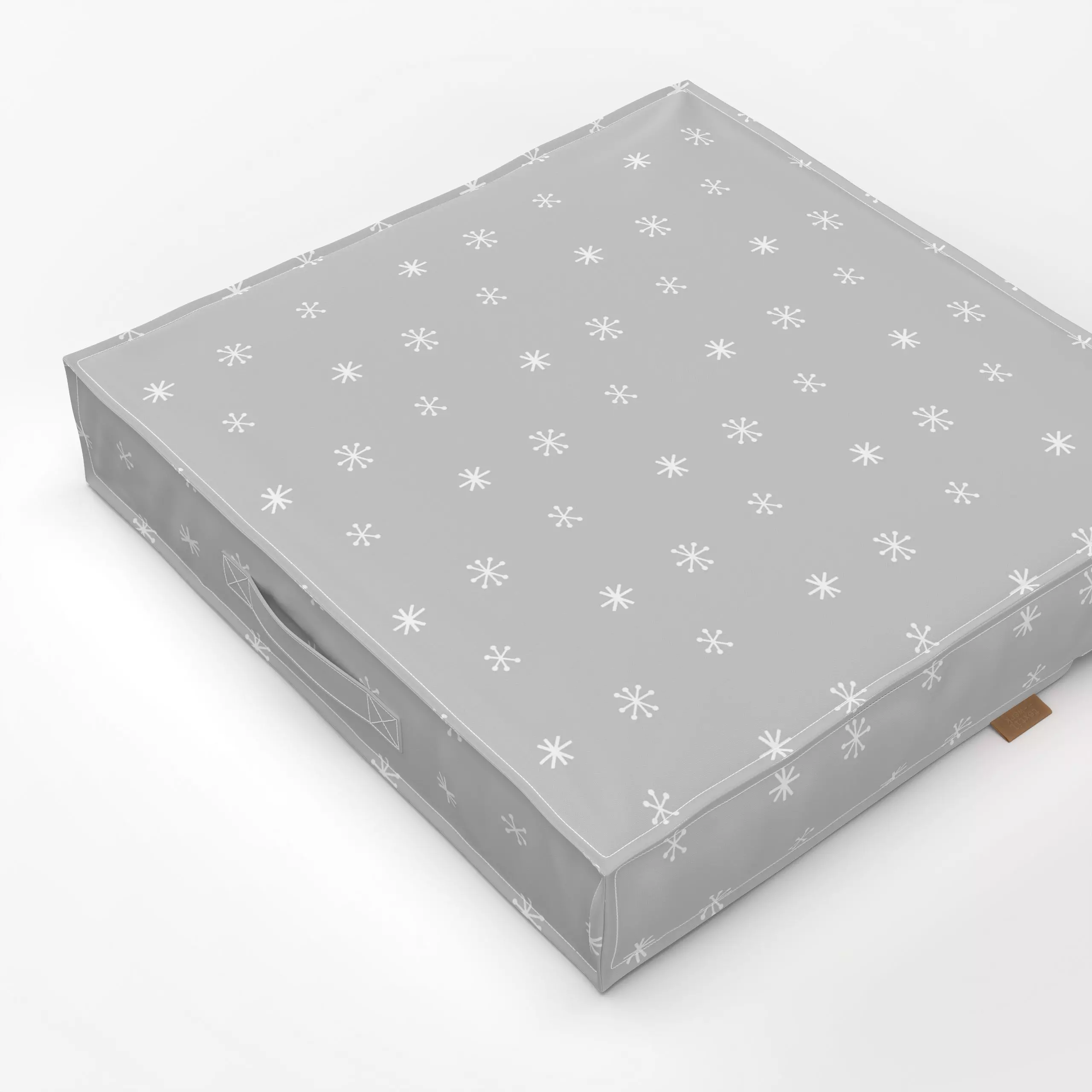 Bodenkissen Schneeflocken Grau - Weihnachten, Winter, Symbole & Muster - von „Alisa Knöß"; minimal, Kinder, grau, skandinavi...