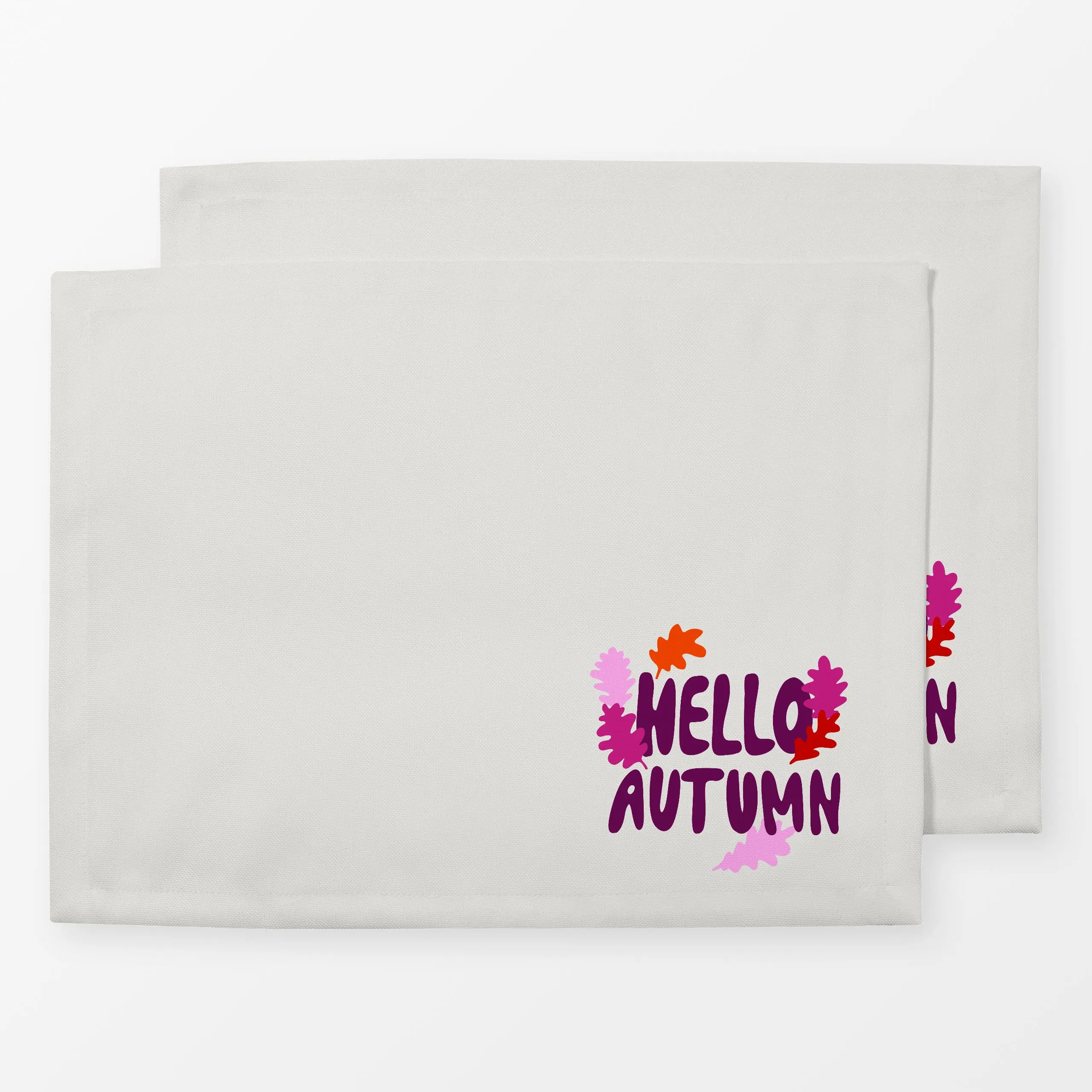 Tischset Hello Autumn Eichenblätter - Herbst, Sprüche & Schriftzüge - von „Sophie Augustin Illustration"; Blätter, modern, t...