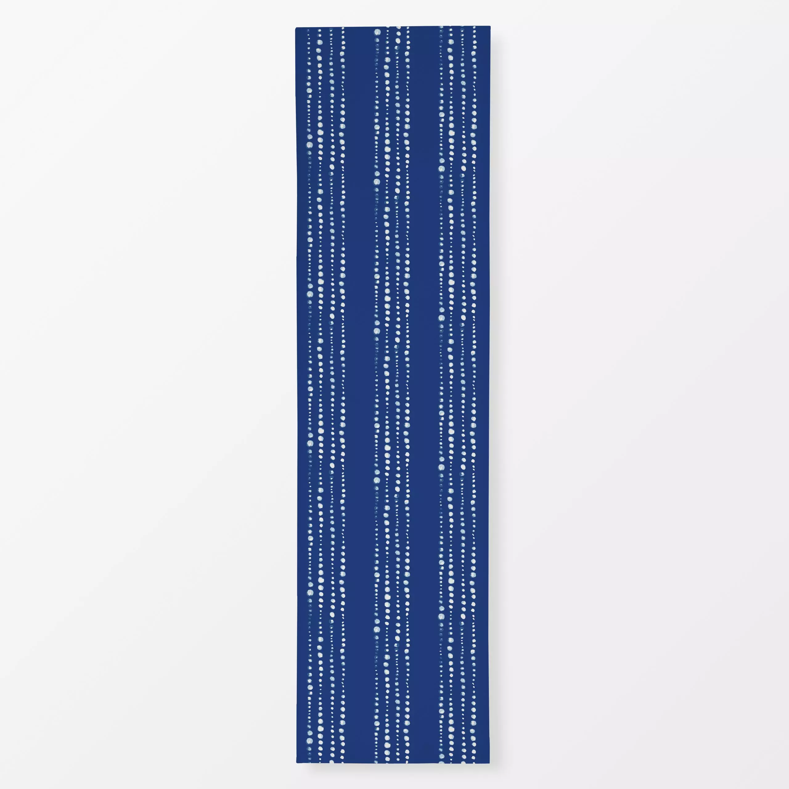 Tischläufer Collar de Perlas tiefblau - Symbole & Muster - von „Katrin Graff"; Punkte, maritim, coastal, Summerfeeling, bubb...