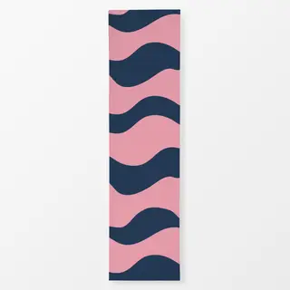 Tischläufer wellige blau-rosa Streifen