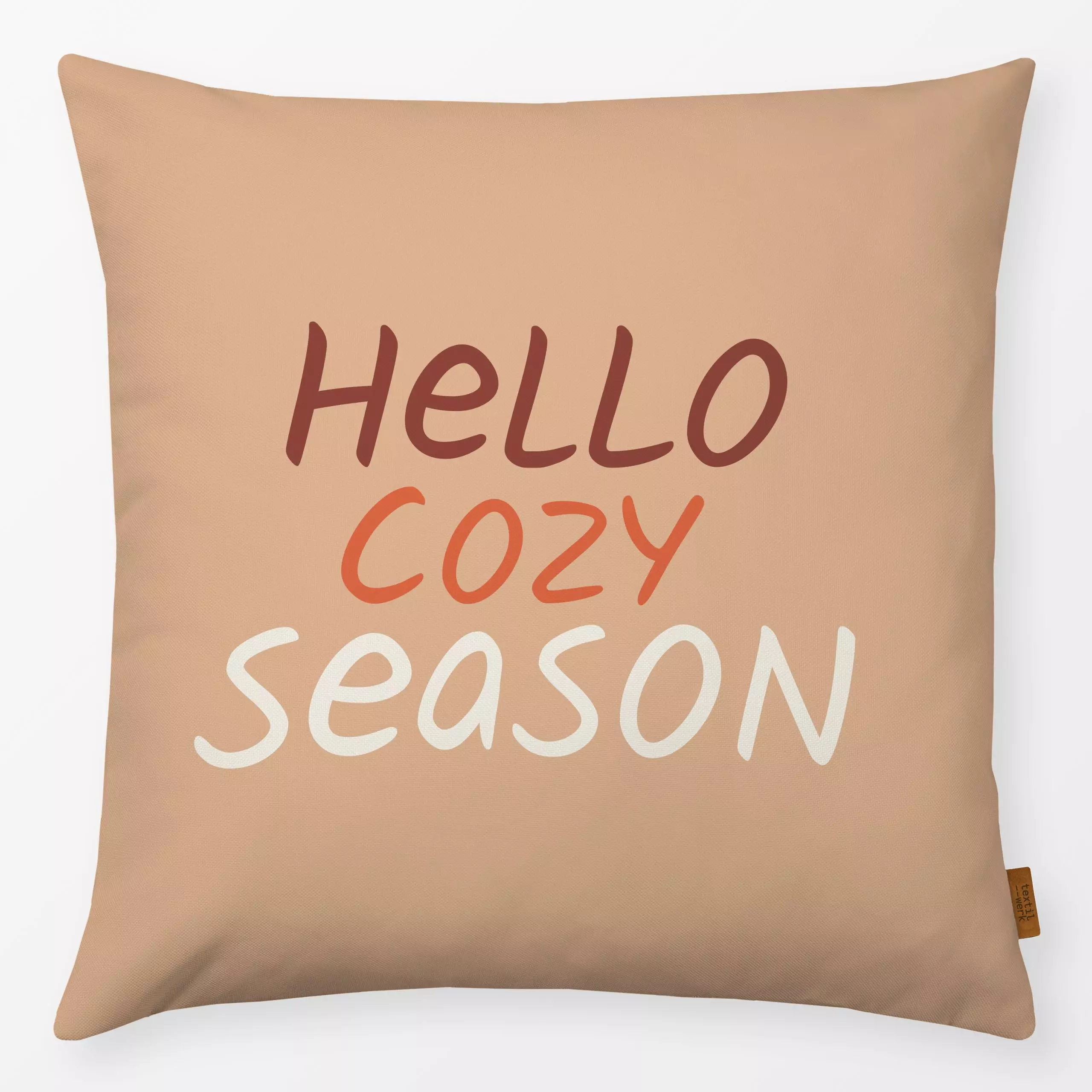 Kissen Hello Cozy Season Brown - Herbst, Sprüche & Schriftzüge - von „Jana Driver"; Cozy, beige, Herbst, rot, braun, hello, ...