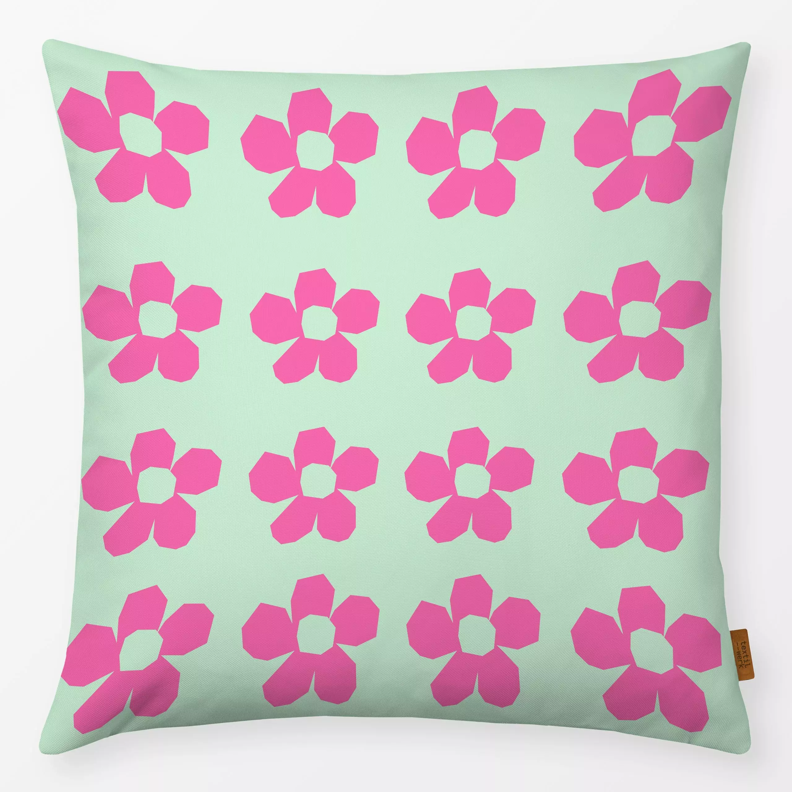 Kissen Cutout Blumen Mint - Blumen & Florales, Symbole & Muster - von „Lisa Jasmin Bauer"; Blumen, Sommerblumen, pink, cutou...