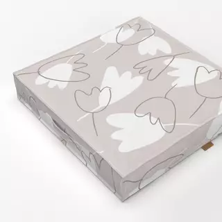 Bodenkissen Tulpen beige