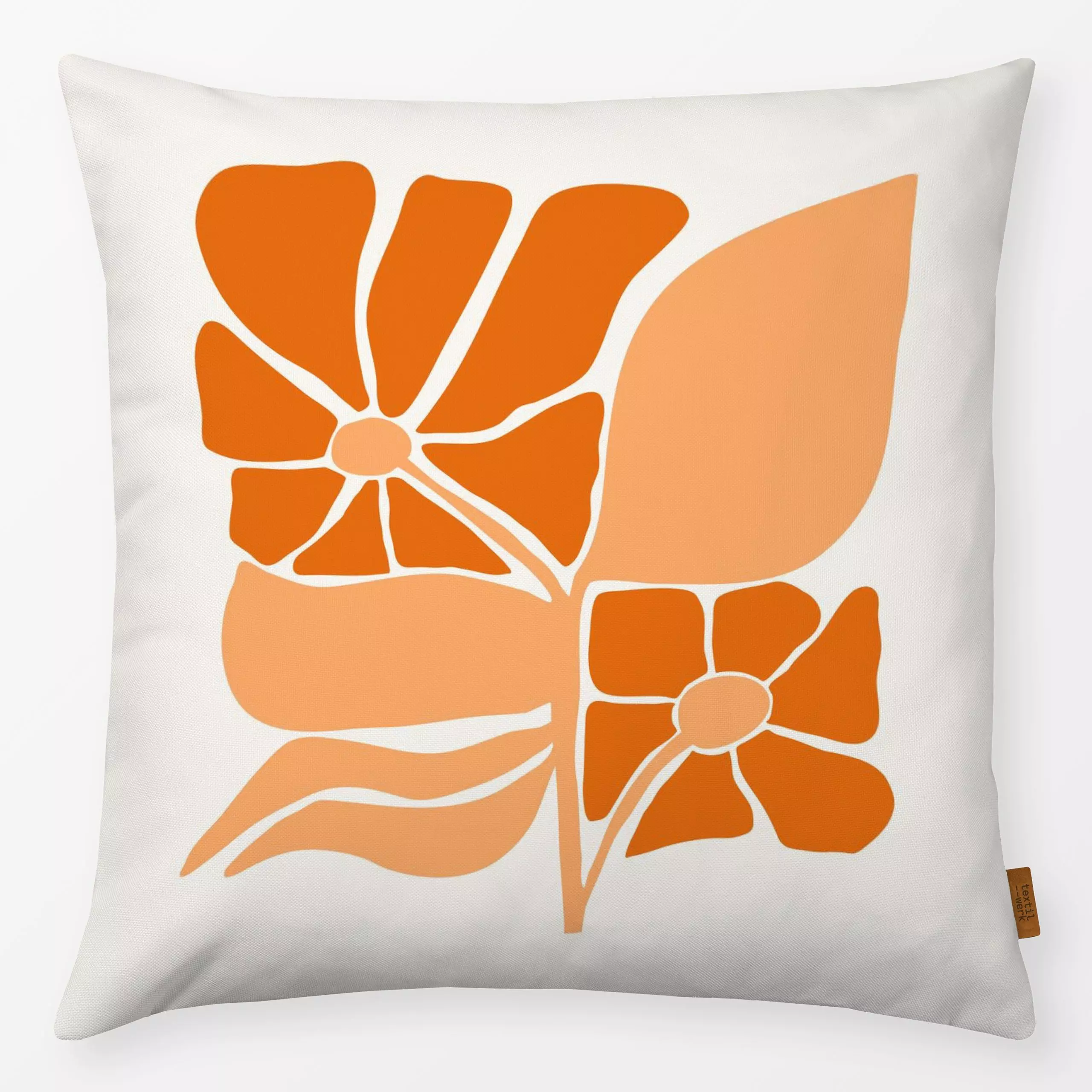 Kissen Funny orange florals - Blumen & Florales, Symbole & Muster - von „Lisa Jasmin Bauer"; Blumen, Sommerblumen, Sommer, f...