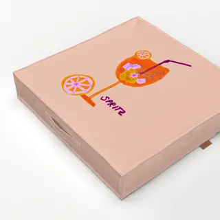 Bodenkissen Spritz Typo