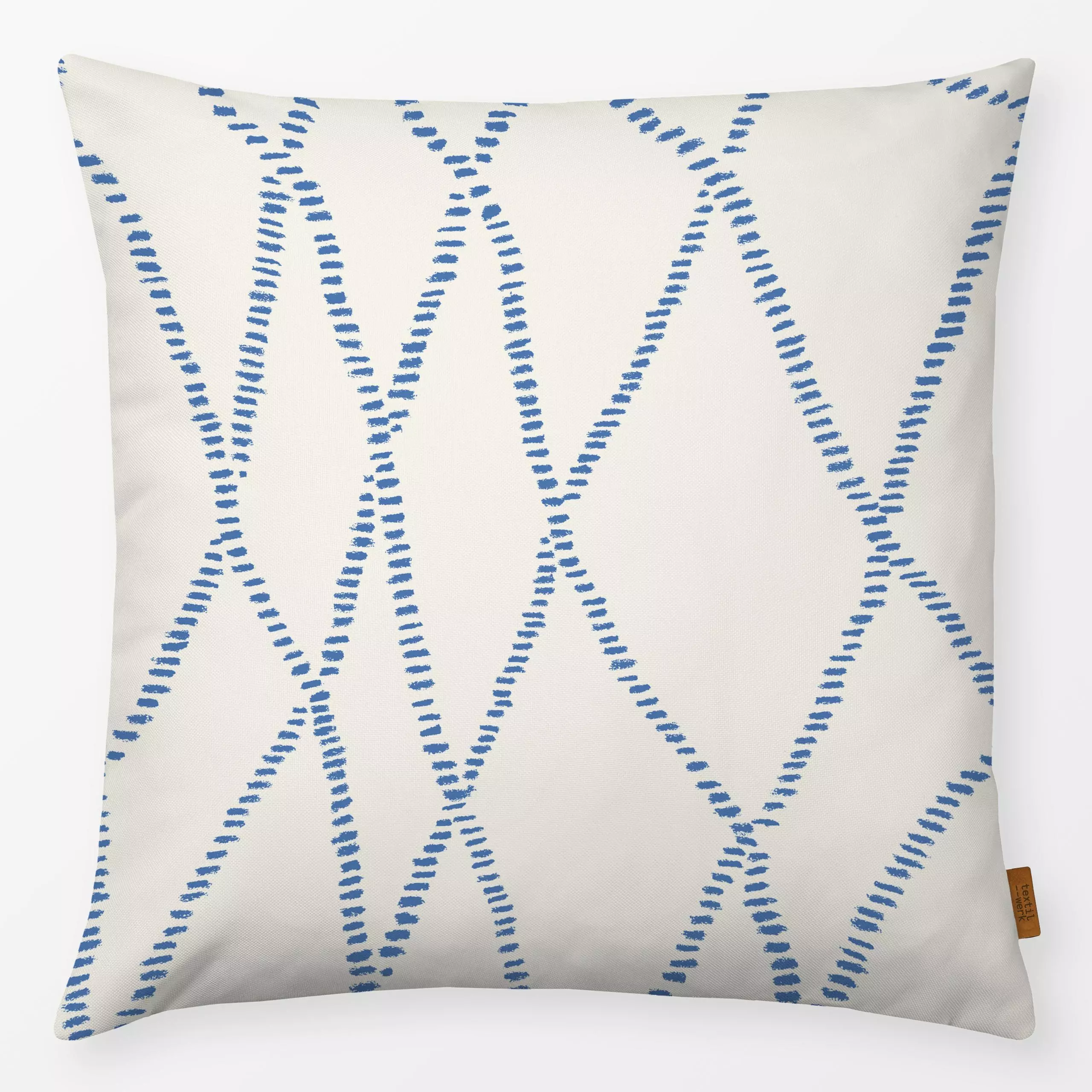 Kissen Trama lago - Symbole & Muster - von „Julia Schumacher"; marrakesch, marrokko, Muster, Striche, blau, gitter, netz, ju...