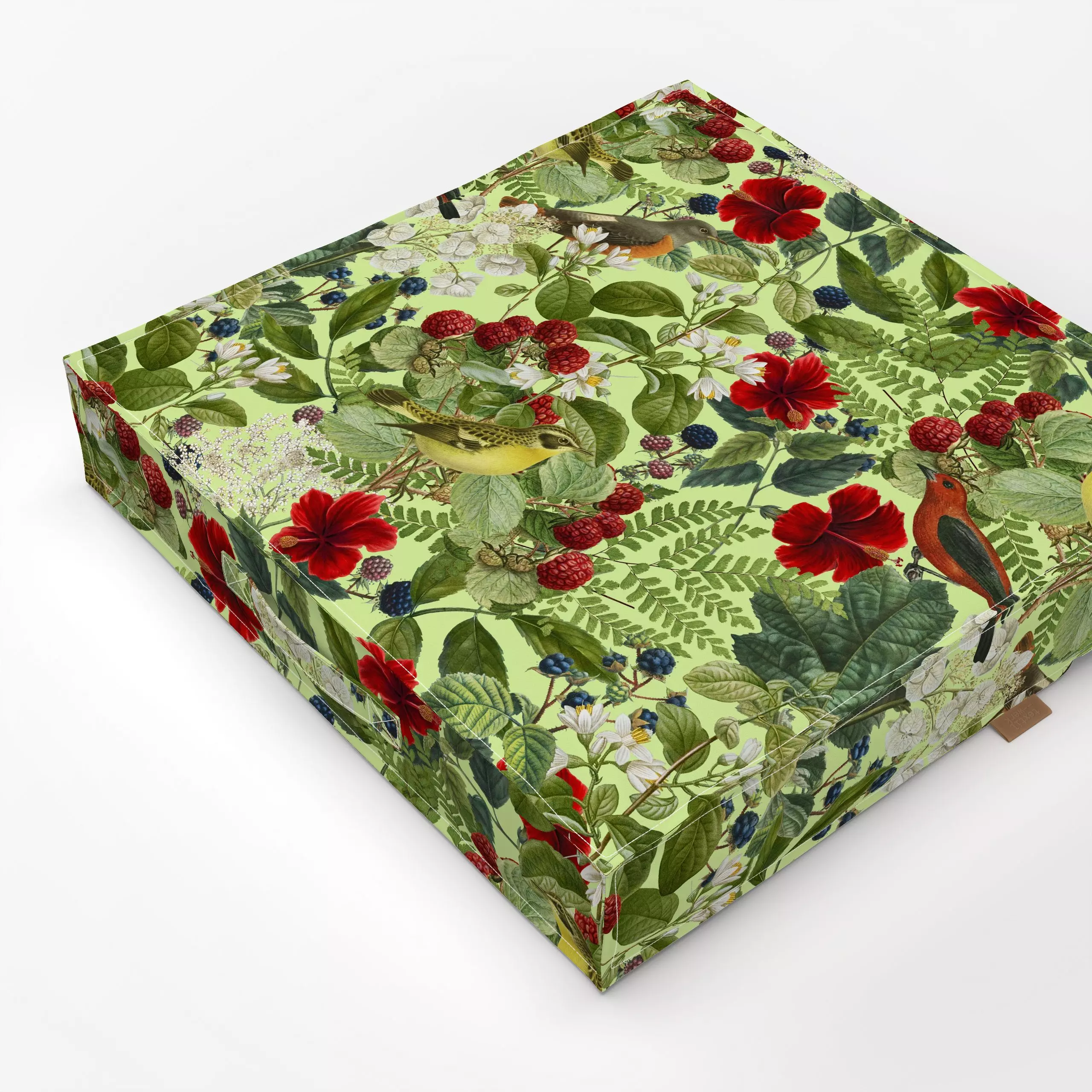 Bodenkissen Birds And Berries II - Natur & Landschaft, Tiere, Pflanzen & Botanik - von „Andrea Haase"; Natur, Trockenblumen,...