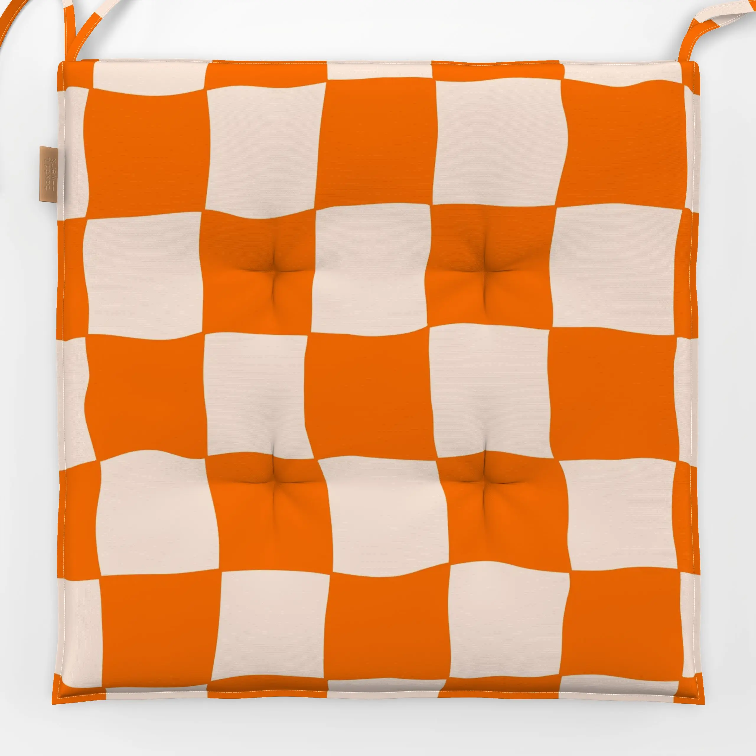 Sitzkissen Checkered Summer Joy - Symbole & Muster - von „By Anna Sienna"; Muster, Orange, kariert, Schachbrettmuster, block...