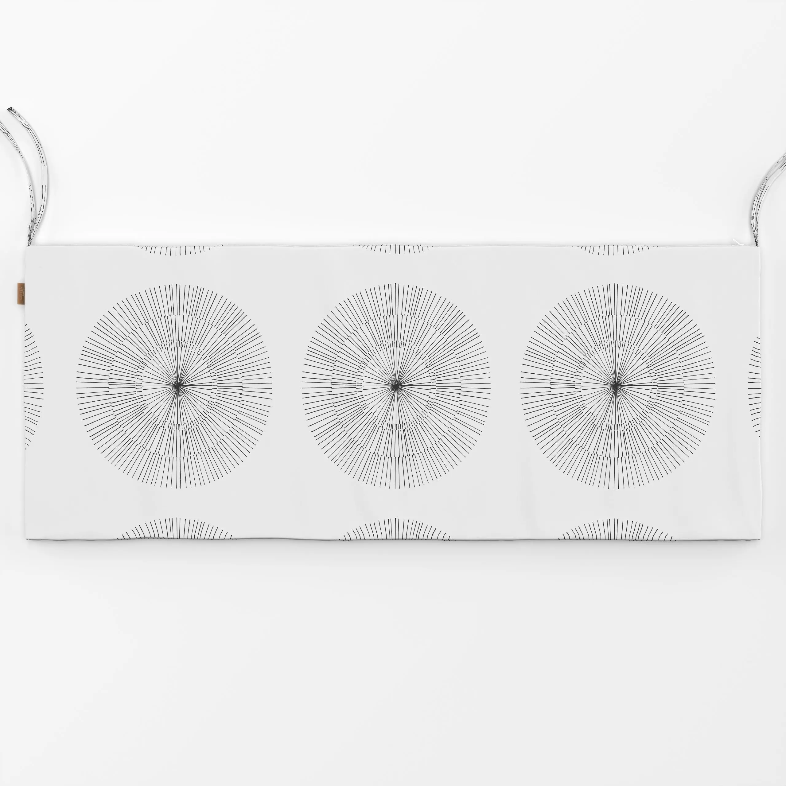 Bankauflage Sol carbón - Symbole & Muster - von „Julia Schumacher"; Sonnenaufgang, Sonne, Striche, Kreise, lineart, juliasch...