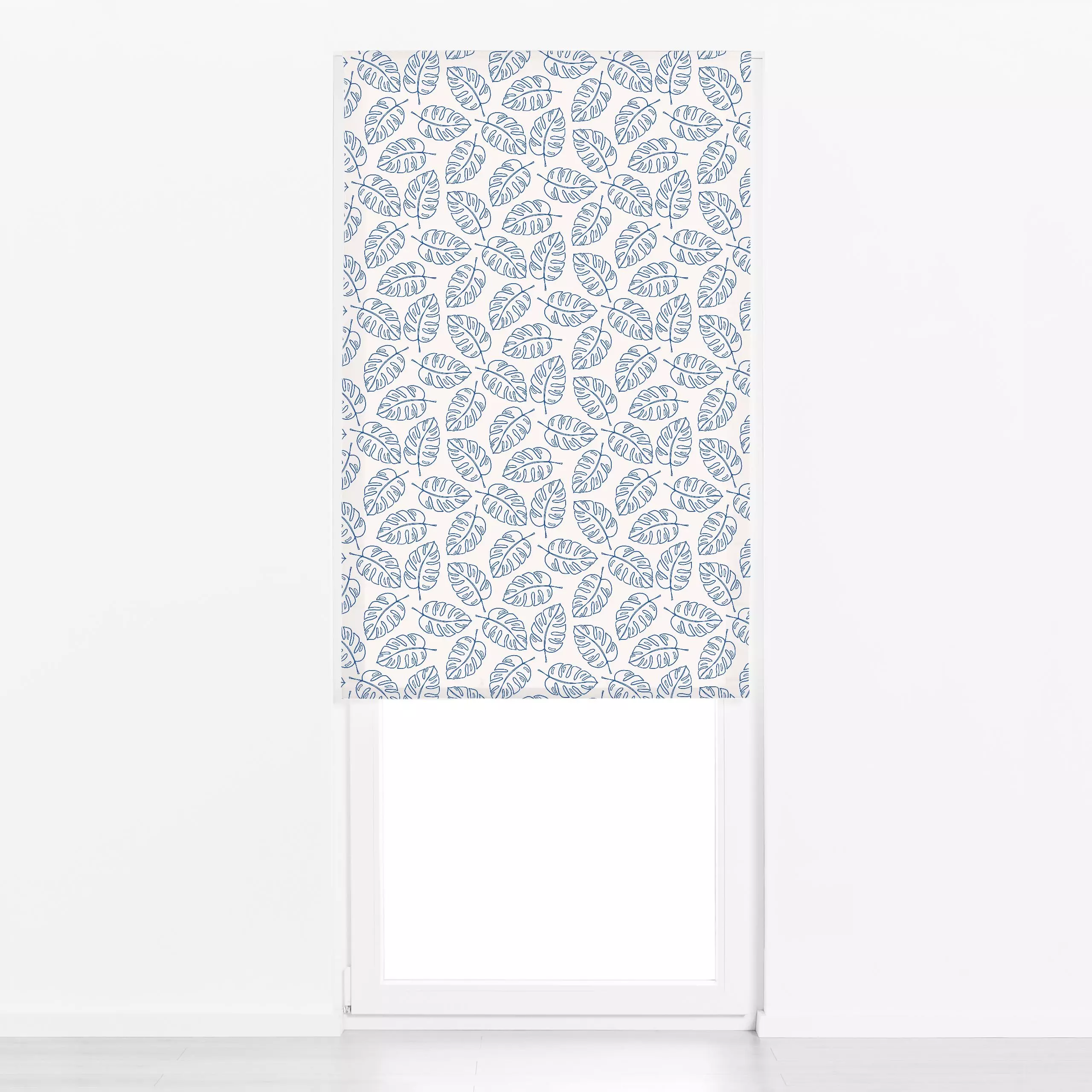 Raffrollo Monstera Muster blau beige - Sommer, Symbole & Muster, Pflanzen & Botanik - von „Kathrin Woo"; Monstera, tropical,...