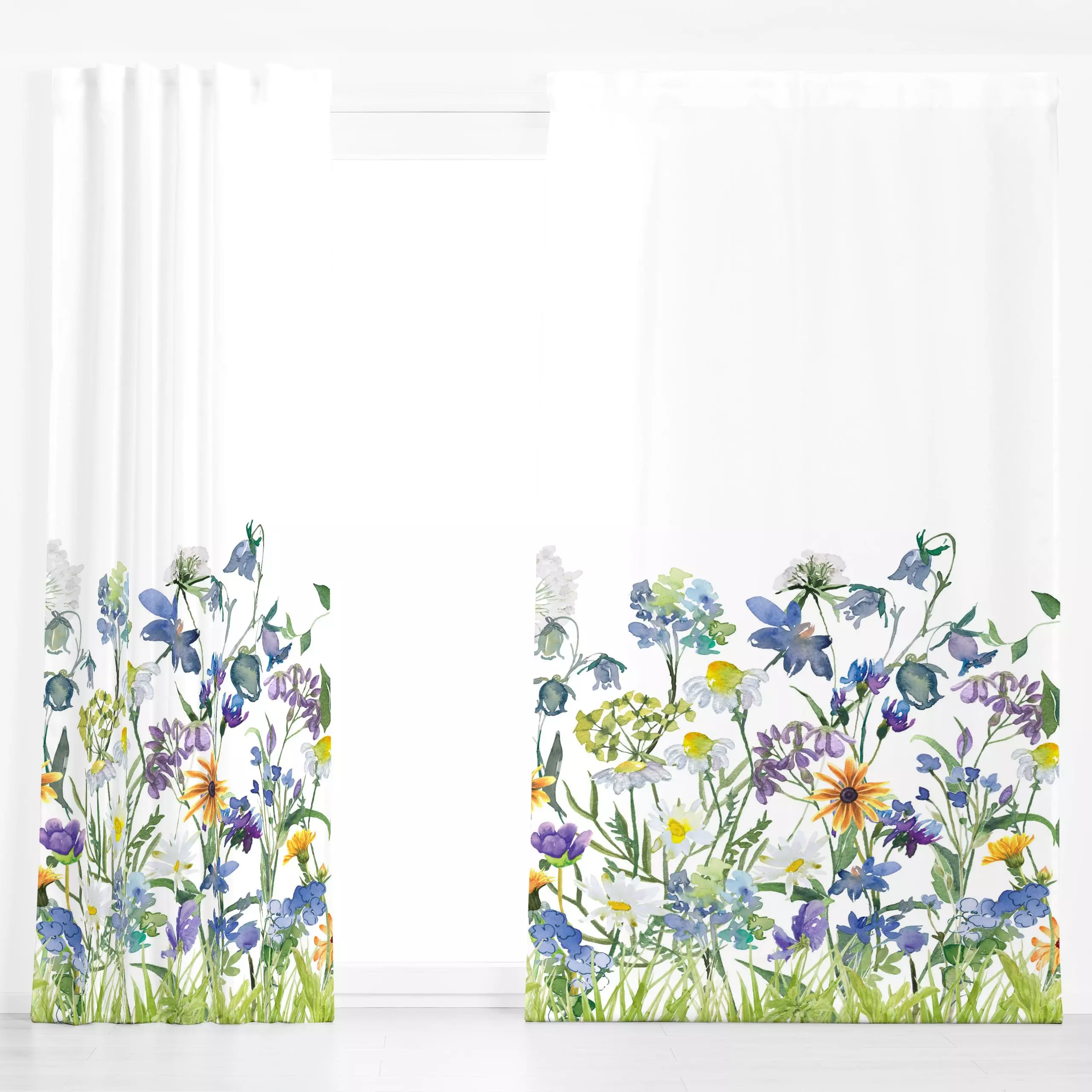 Dekovorhang Blaue Sommerblumen Wiese - Sommer, Pflanzen & Botanik - von „Uta Naumann"; Natur, skandinavisch, Blumen, Garten,...