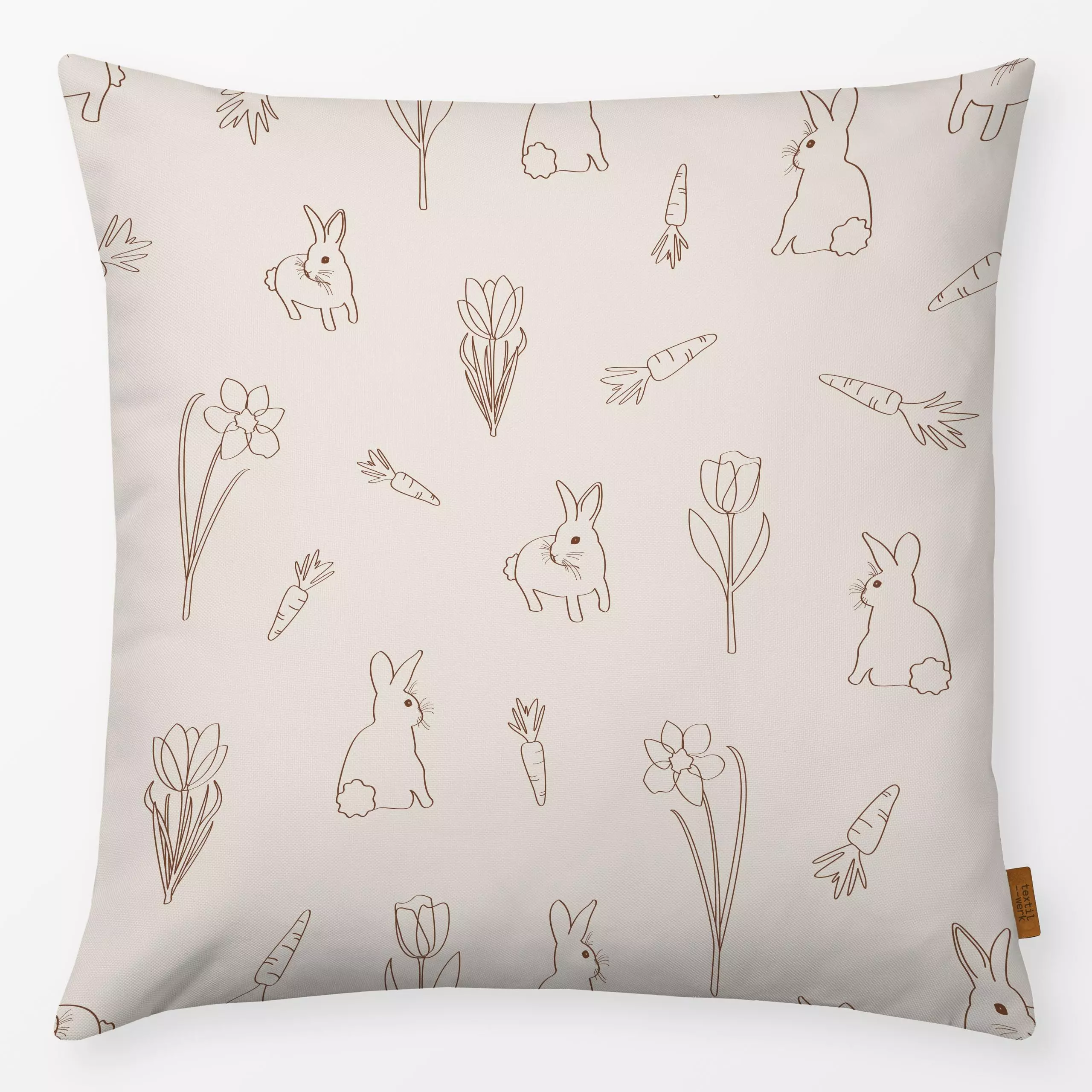 Kissen Happy Easter Pattern - Blumen & Florales, Frühling - von „Karen Menzenbach"; minimal, rosa, Blumen, Tulpen, Hase, bei...