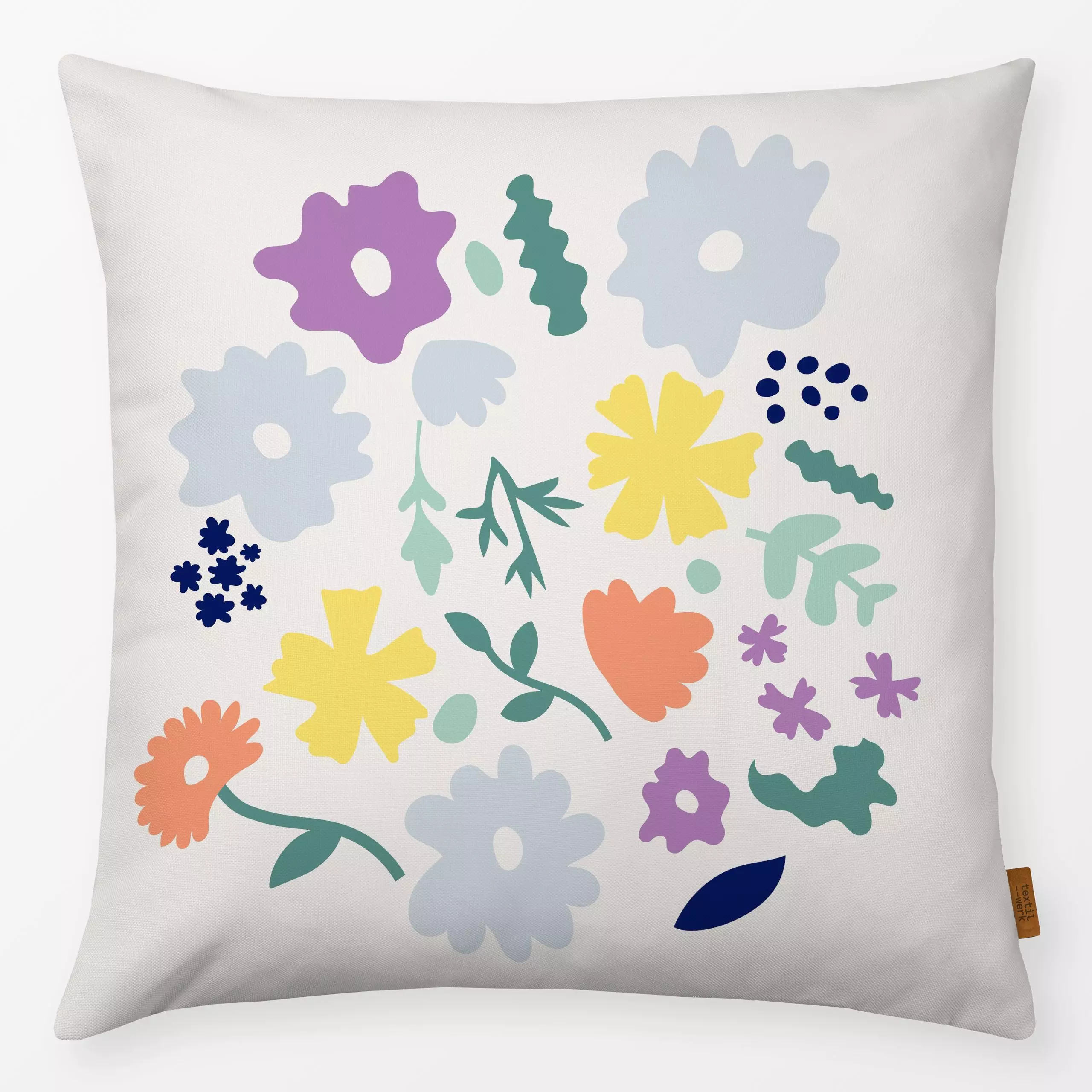 Kissen Fleur de Jardin - Blumen & Florales, Sommer - von „Jana Driver"; Blumen, Garten, Sommerblumen, beige, Sommer, Wiesenb...