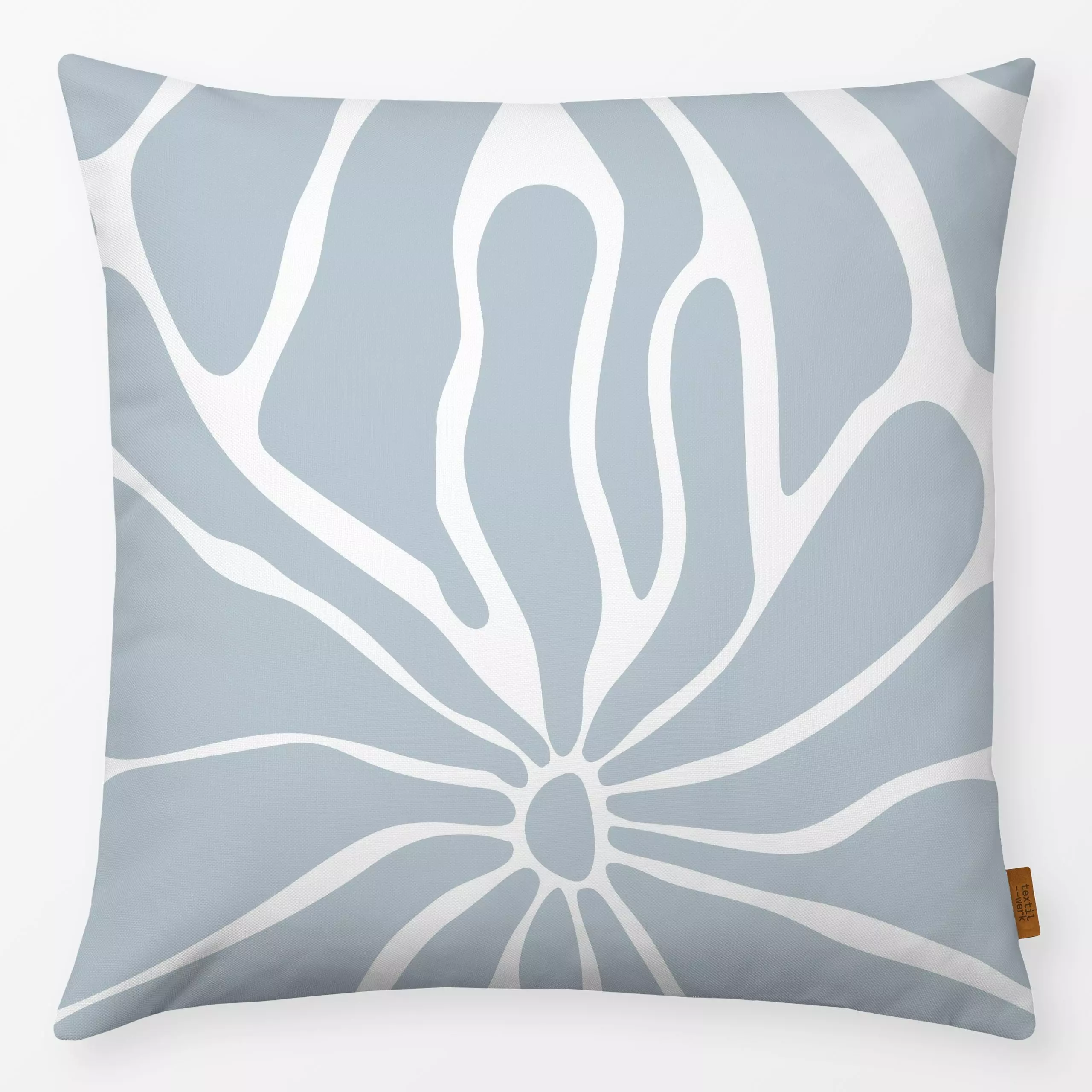 Kissen BLUE FLOWER SHAPES - Sommer, Symbole & Muster, Retro & Vintage - von „Heyduda"; boho, Muster, Blumen, Sonne, Sommer, ...
