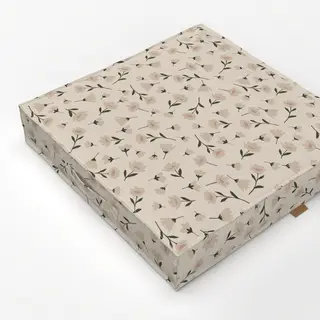 Bodenkissen Kleine Blüten hell