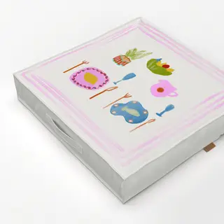 Bodenkissen Tischszene Pink