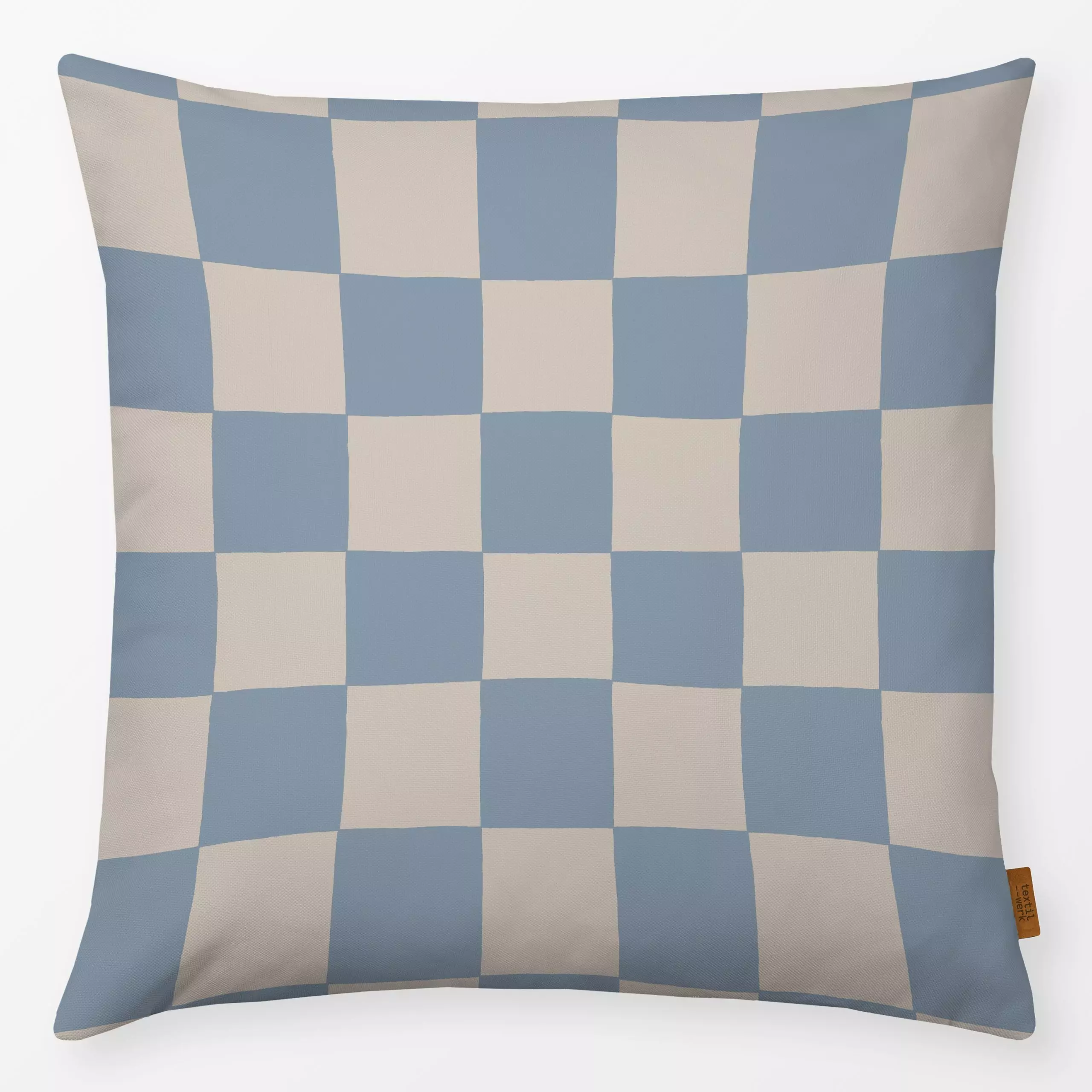 Kissen Schachbrett Blau Beige - Symbole & Muster - von „Studio Kesse"; minimal, Linien, Hygge, Karo, landhaus, Herbstdeko, k...