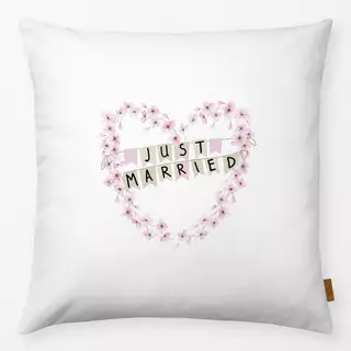 Kissen Just Married Blumenherz