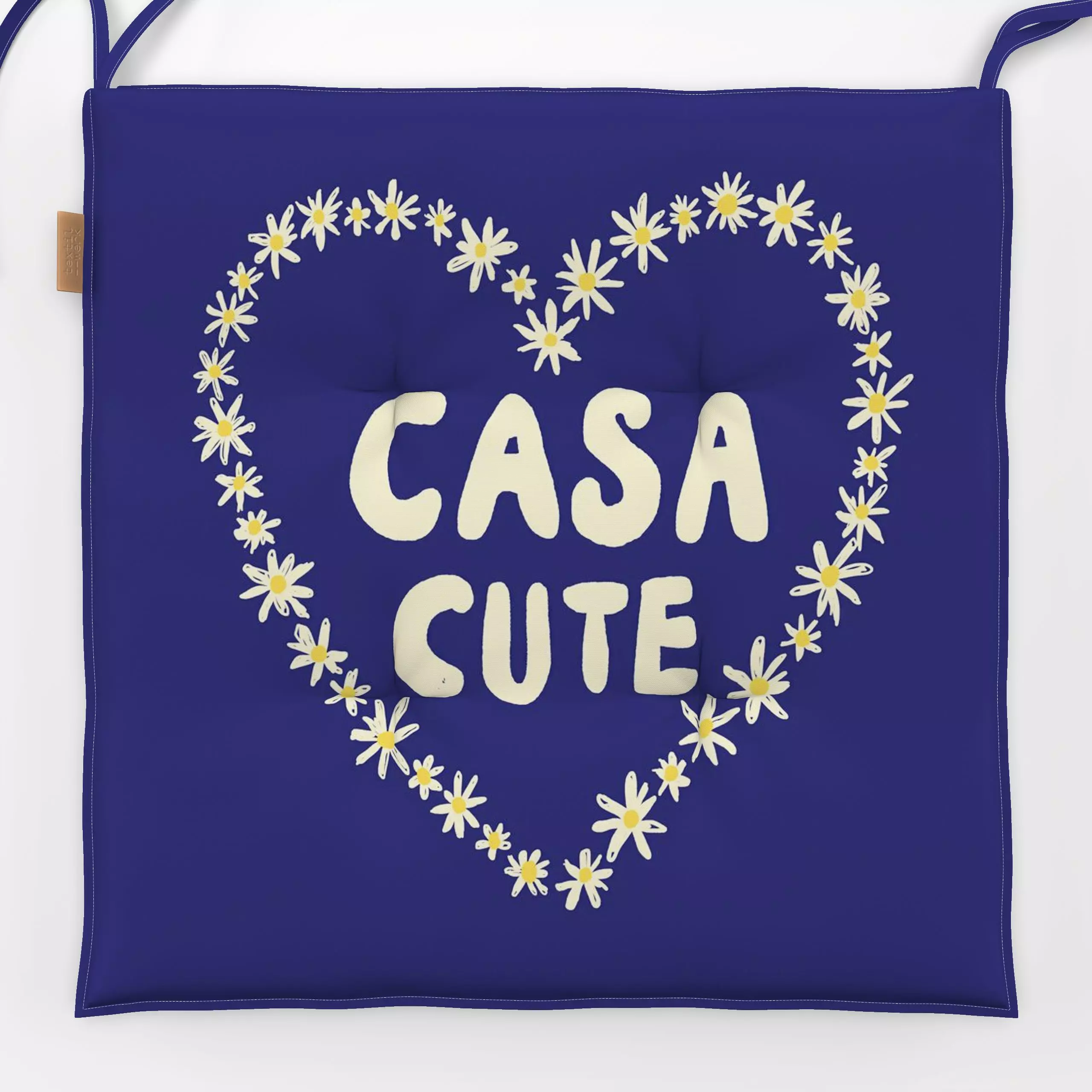 Sitzkissen Casa Cute blau - Liebe, Romantik & Pride, Sprüche & Schriftzüge - von „Studio Dolci"; blau, Italien, cute, Typogr...