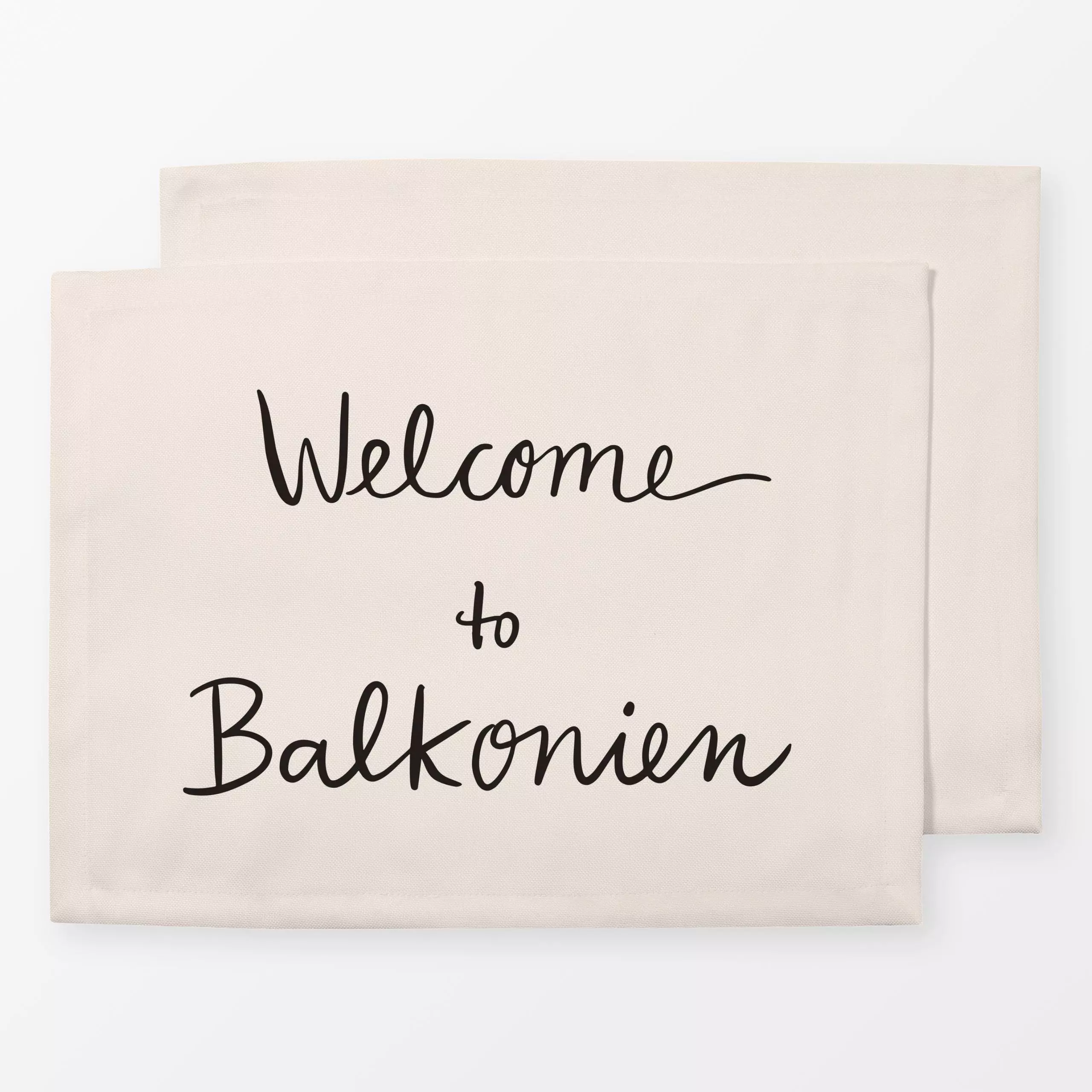Tischset Welcome To Balkonien typo - Sommer, Sprüche & Schriftzüge - von „Kathrin Woo"; boho, typografie, Spruchkissen, Balk...