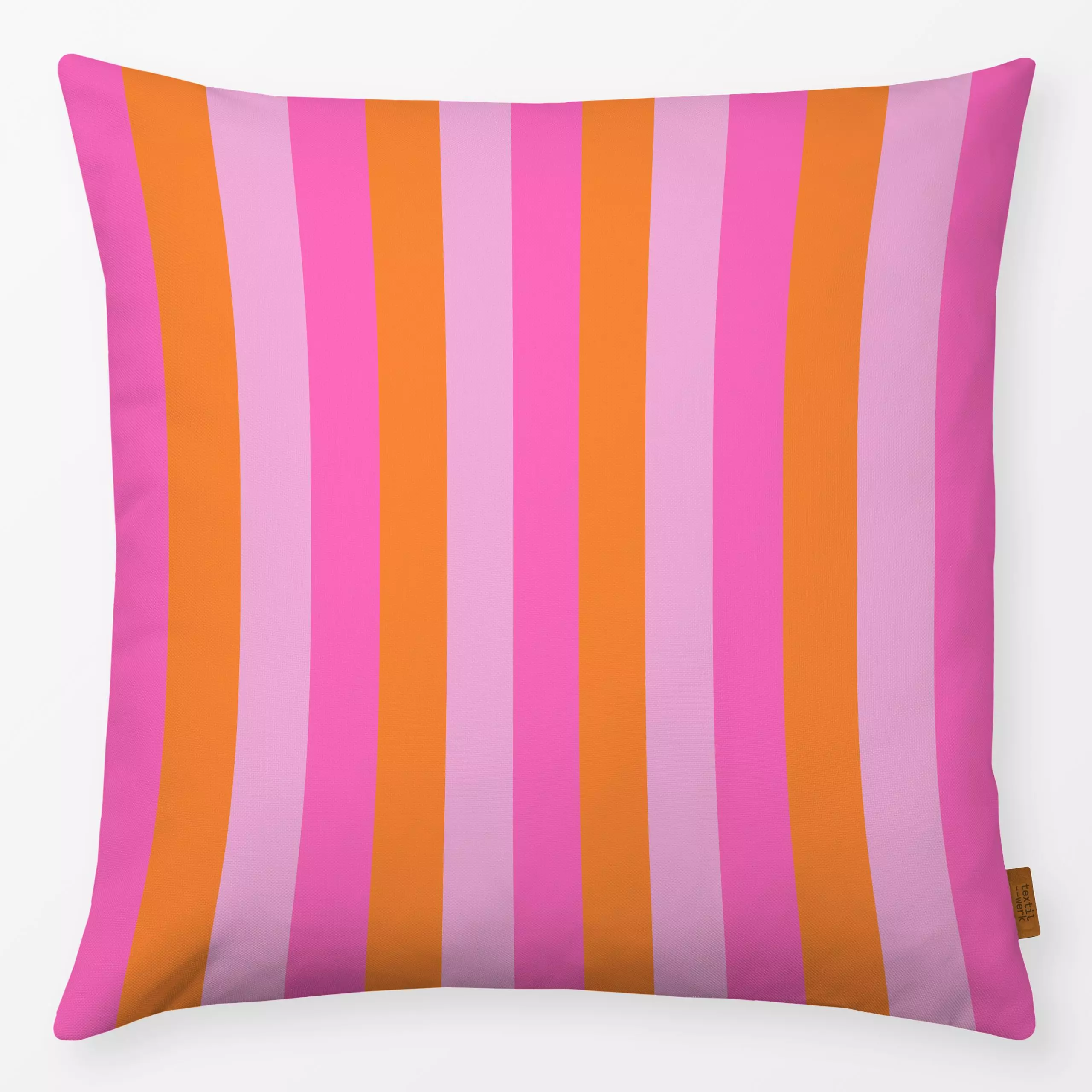 Kissen Summer Garden Stripes - Sommer, Symbole & Muster - von „Karen Menzenbach x so.leben.wir"; Streifen, rosa, Garten, Ora...