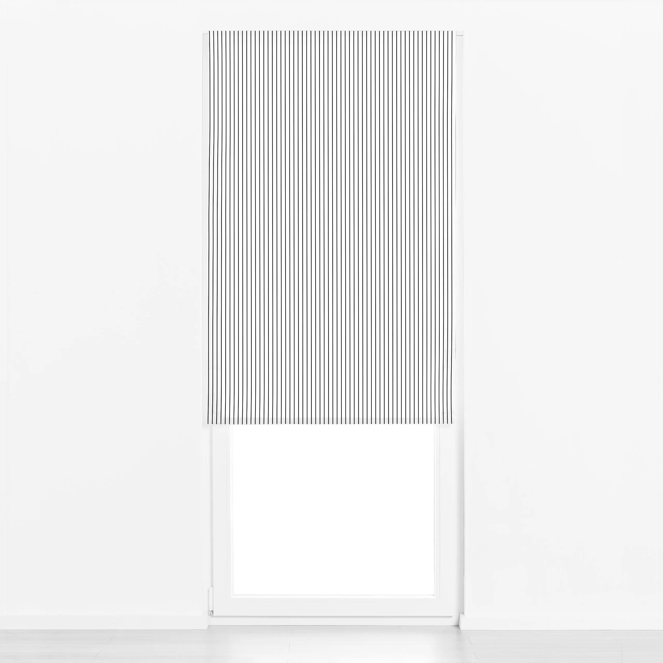 Raffrollo Linien schwarz weiß - Symbole & Muster - von „Jana Driver"; Streifen, gestreift, Streifenmuster, Schwarzweiss