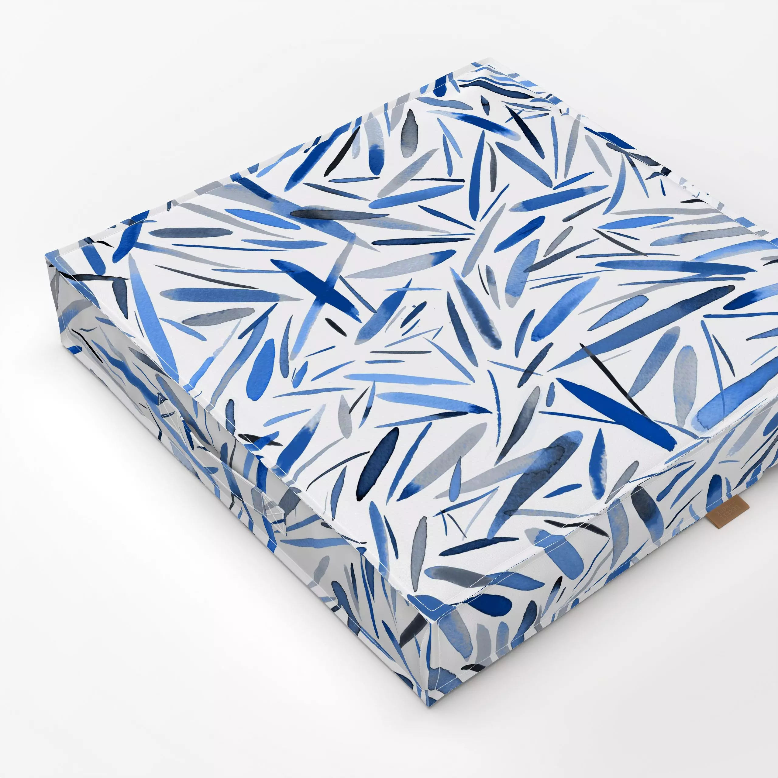 Bodenkissen Water Stripes Sea Blue - Symbole & Muster - von „Ninola Design "; minimal, Linien, Wasser, Streifen, stripes, br...