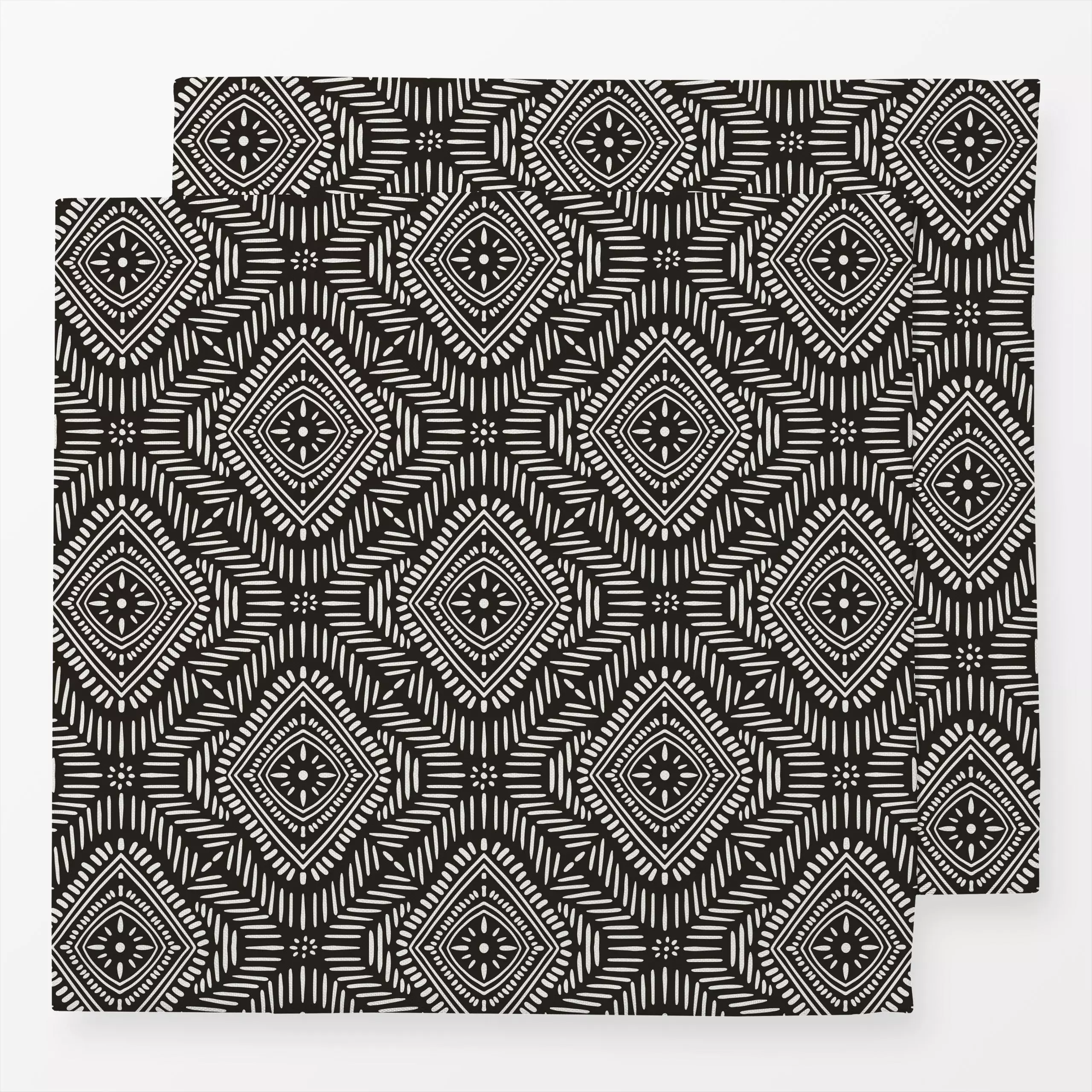 Servietten Boho Medallion Black Reversed - Symbole & Muster - von „Vivian Hasenclever"; Muster, schwarz, Geometrisch, boho, ...