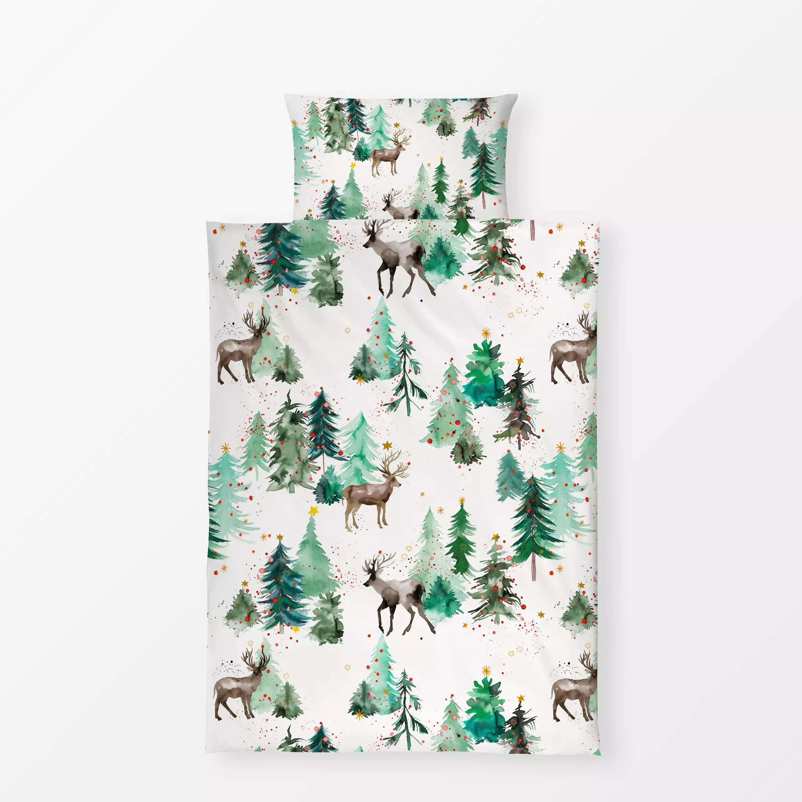 Bettwäsche Reindeers Christmas Trees - Tiere, Weihnachten, Winter - von „Ninola Design "; Rentier, Weihnachtsbaum, Weihnacht...