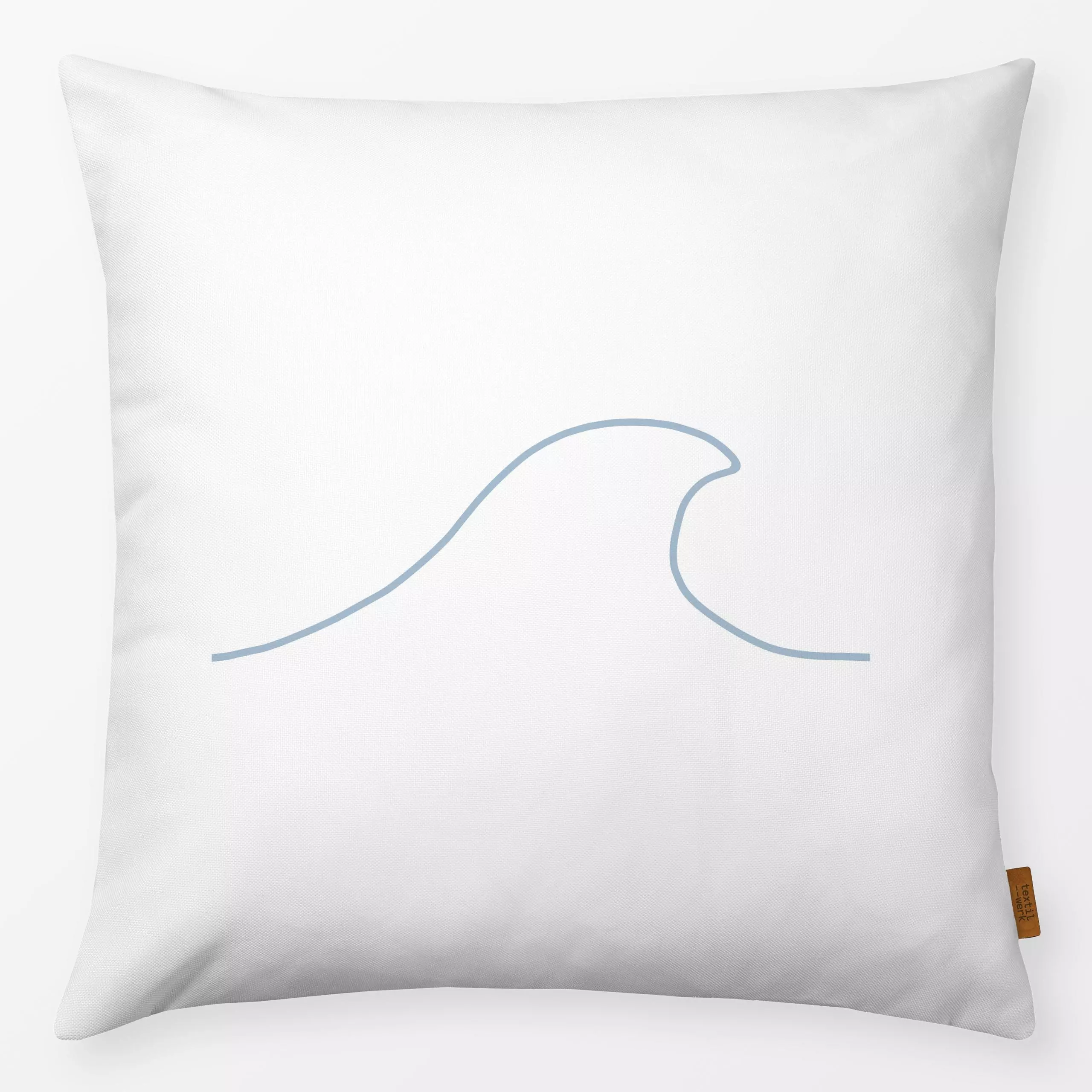 Kissen Minimal Wave blue on white - Natur & Landschaft, Sommer, Symbole & Muster - von „Karen Menzenbach“; linie, Linien, ab...
