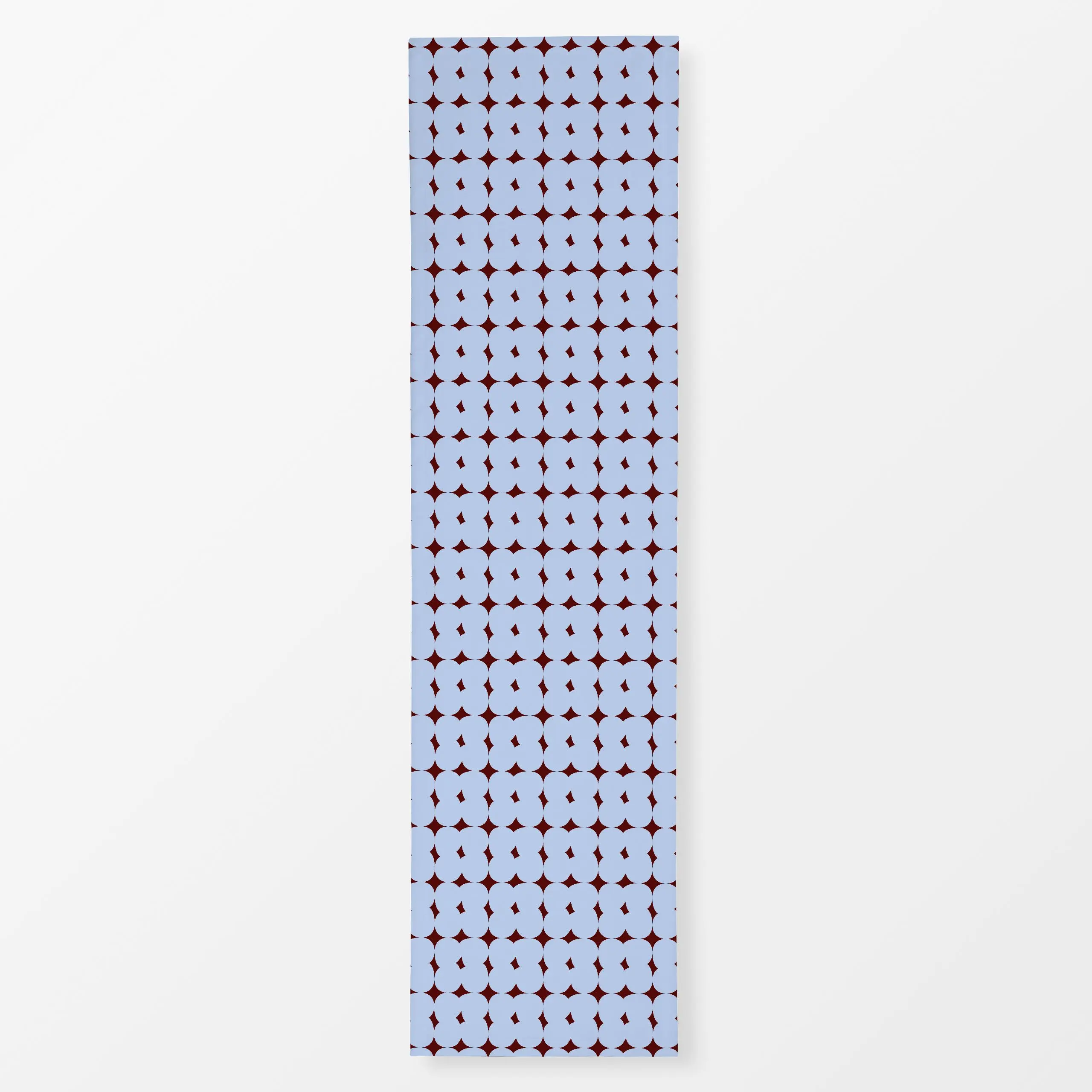 Tischläufer Bold Curvy Dots blue brown - Herbst, Symbole & Muster - von „Karen Menzenbach"; abstrakt, Punkte, Retro, Wolken ...