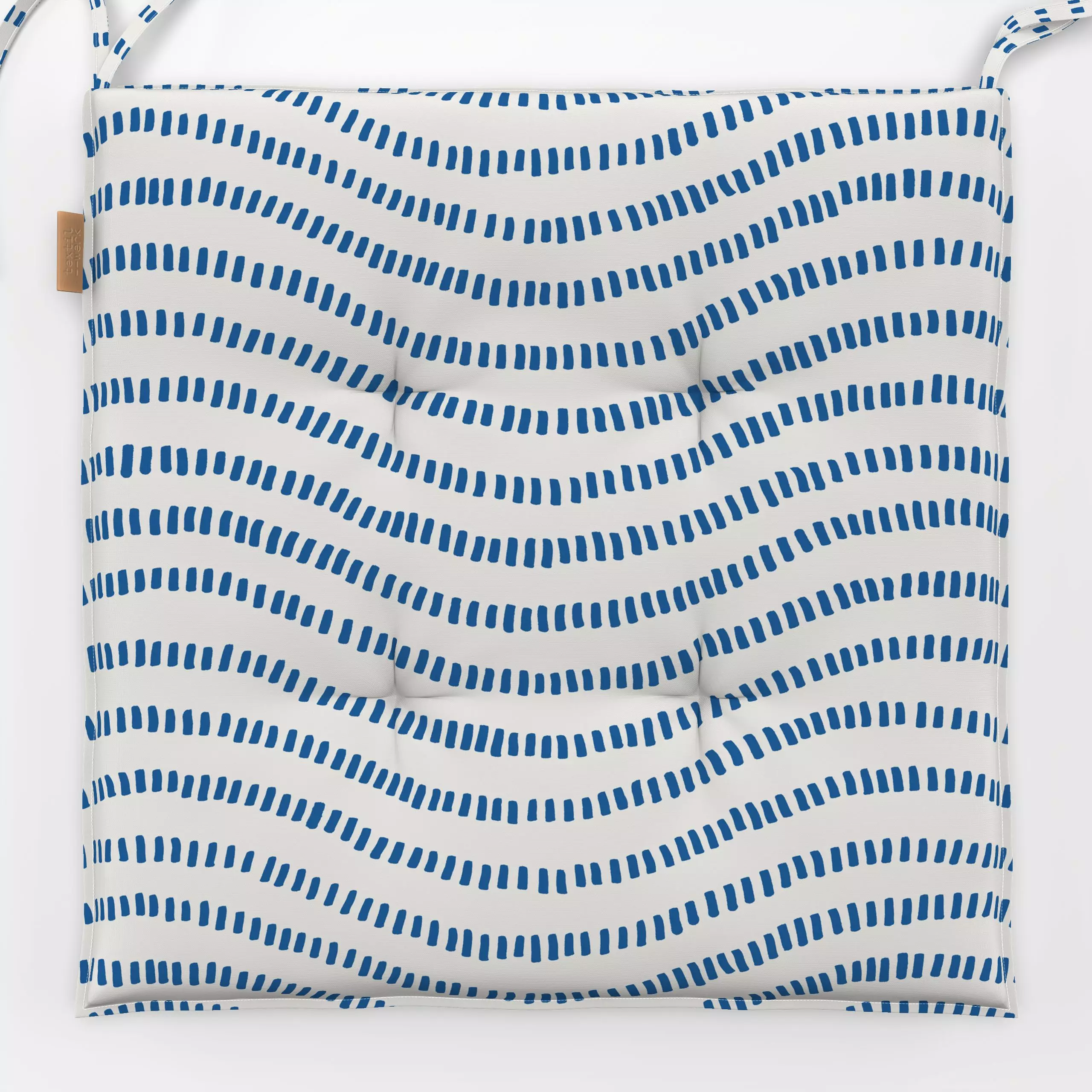 Sitzkissen Streifenliebe Wellen 4 - Sommer, Symbole & Muster - von „Primus Pattern"; Wasser, Streifen, Meer, Striche, blau, ...