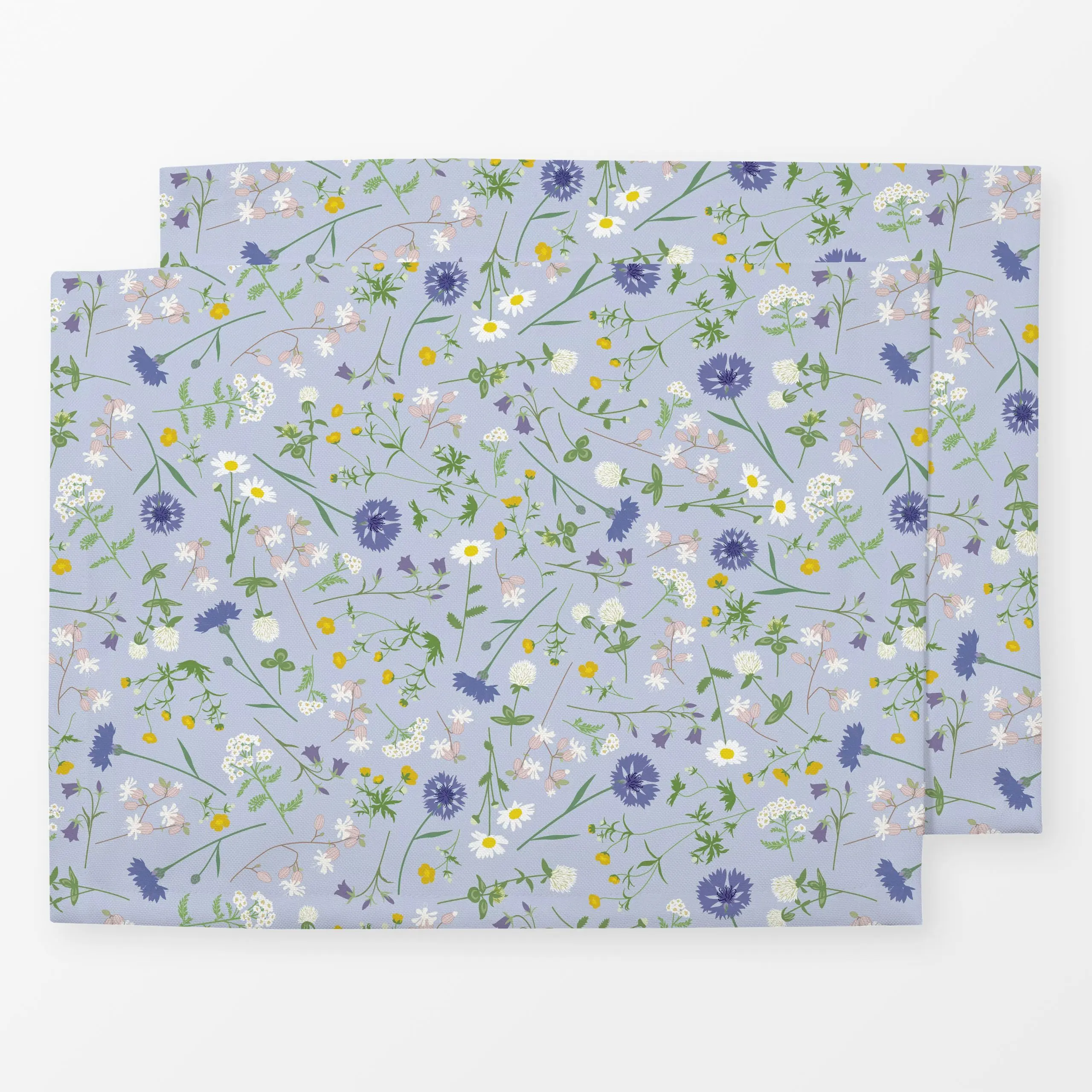 Tischset Midsommar - Blumen & Florales - von „Linava"; Wildblumen, Sommer, Wiese, Kornblumen, zart, Margeriten, Feldblumen, ...