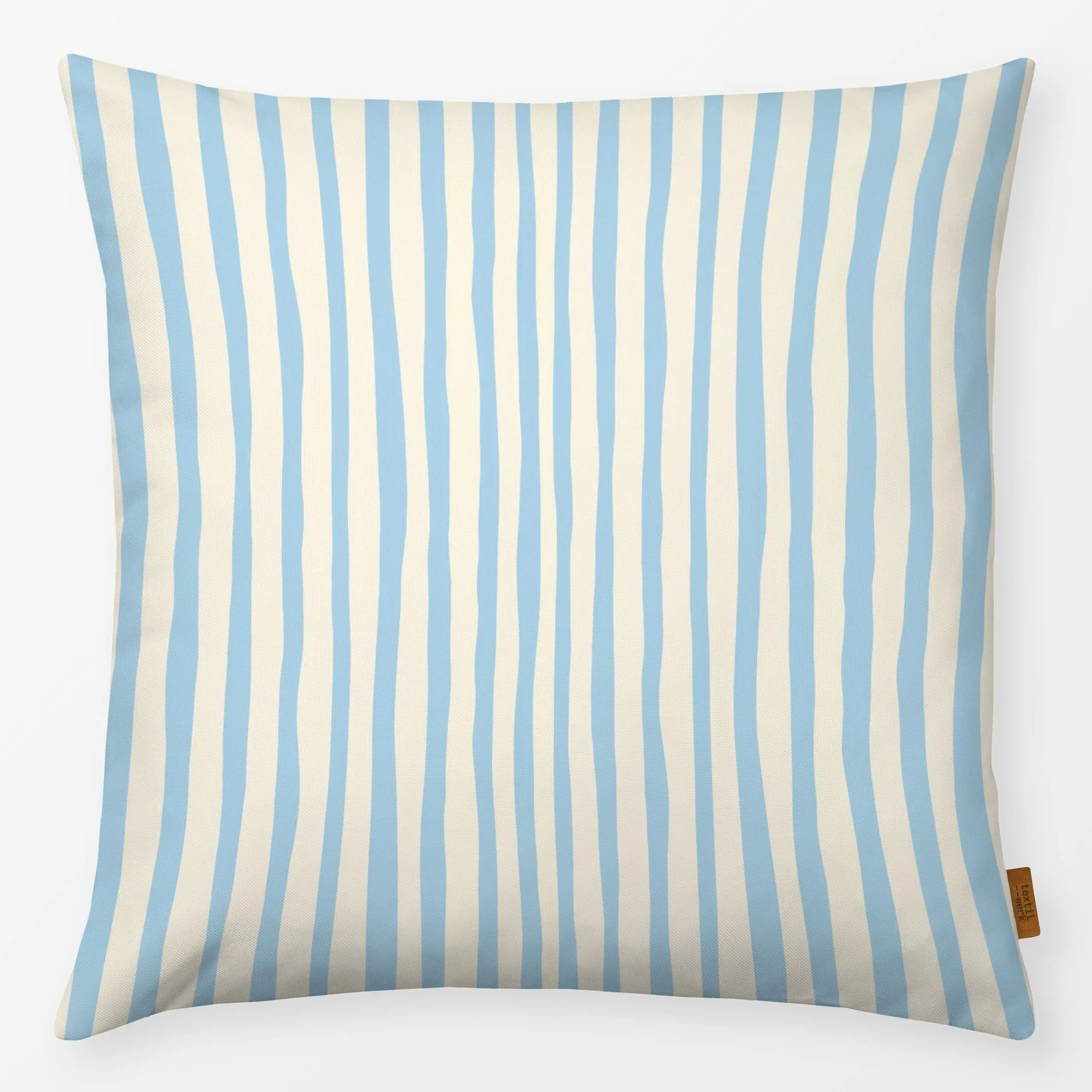 Kissen Santorini Light Blue Stripes - Sommer, Symbole & Muster - von „By Anna Sienna"; Sommer, hellblau, gestreift, griechen...