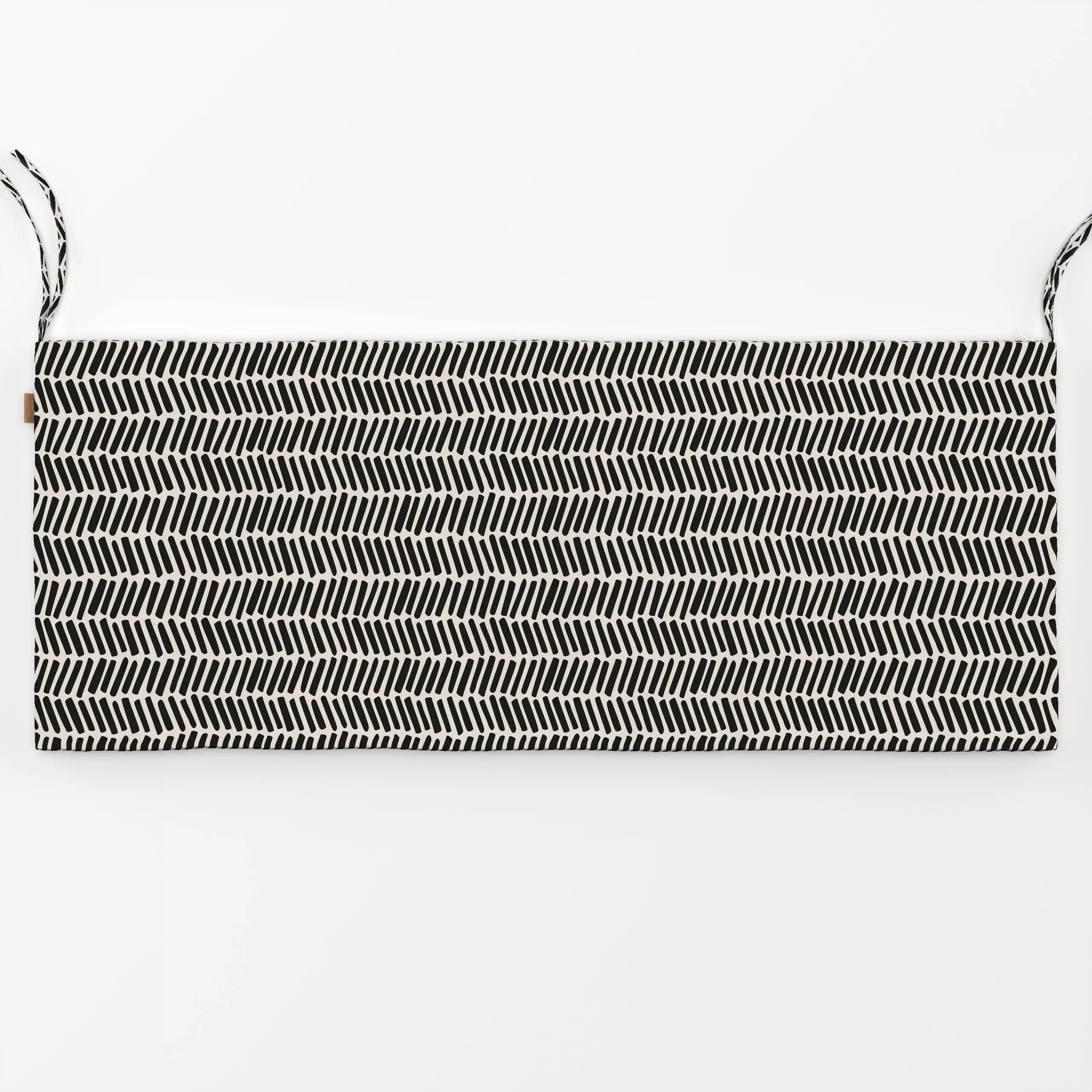 Bankauflage Zig Zag Lines black - Symbole & Muster - von „Karen Menzenbach"; Muster, schwarz, Linien, Streifen, Sommer, graf...