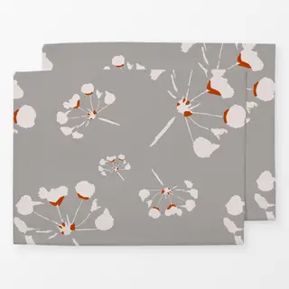 Tischset Blüten auf Grau