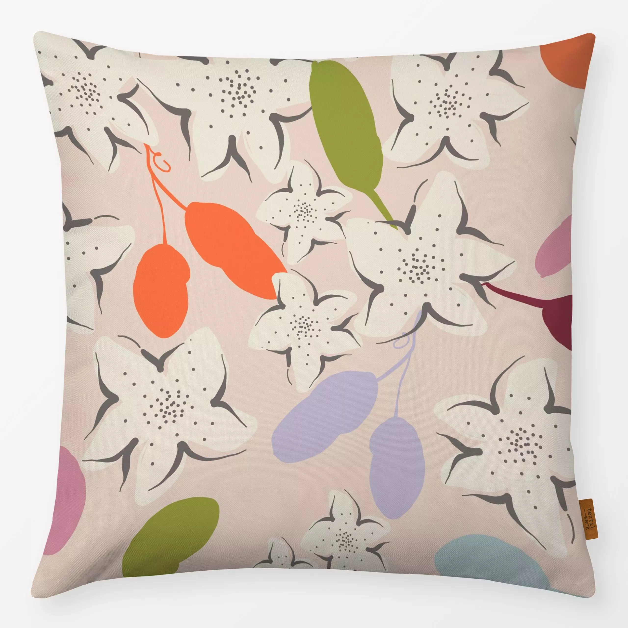 Kissen Autumn Florals - Blumen & Florales - von „Patries Elisabeth"; floral, Eicheln, lila, herbstlich, gruen, Blumenmuster,...