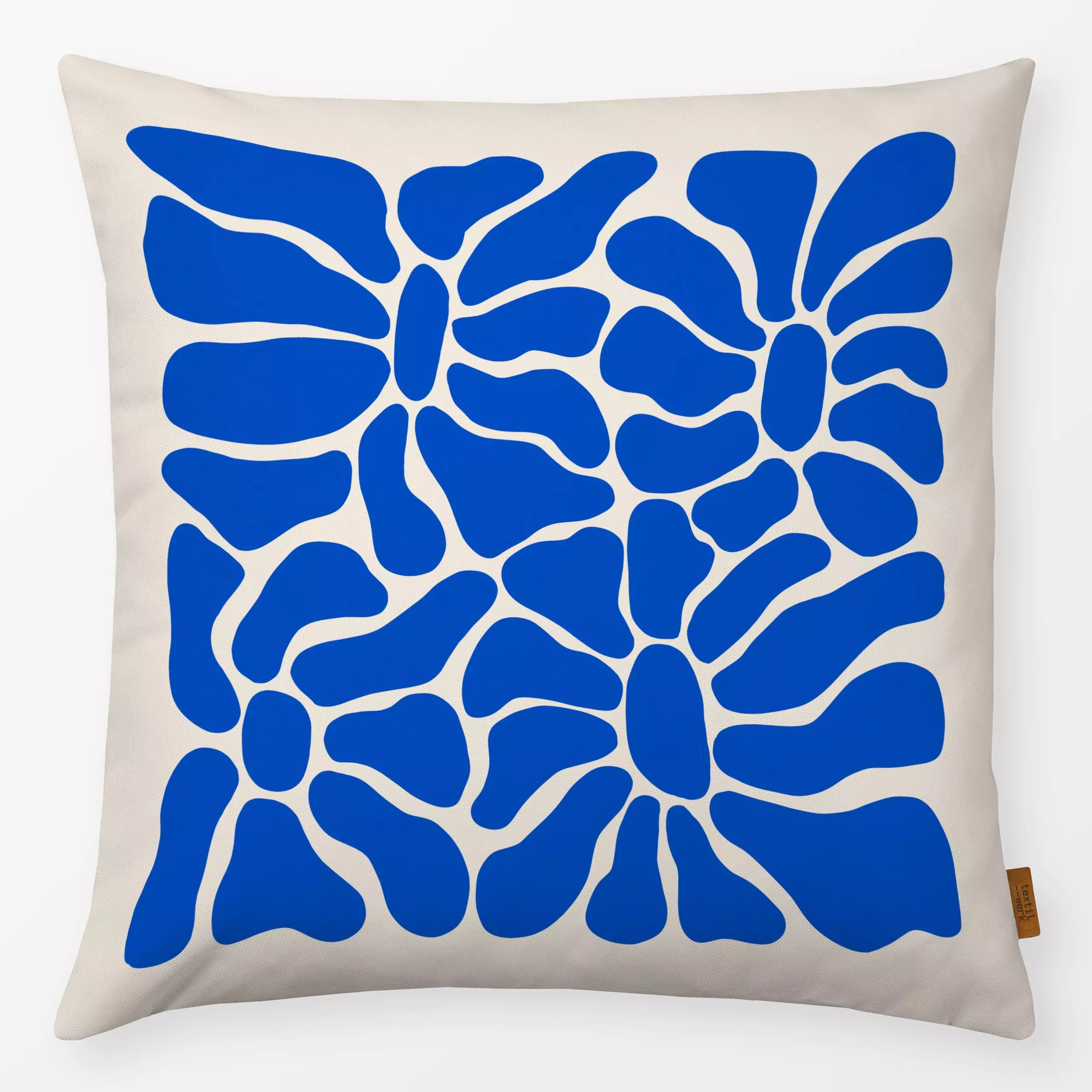 Kissen Bloom 2 Blau Beige - Blumen & Florales, Symbole & Muster - von „textilwerk"; Blumen, Blüten, Geburtstag, grafisch, fl...