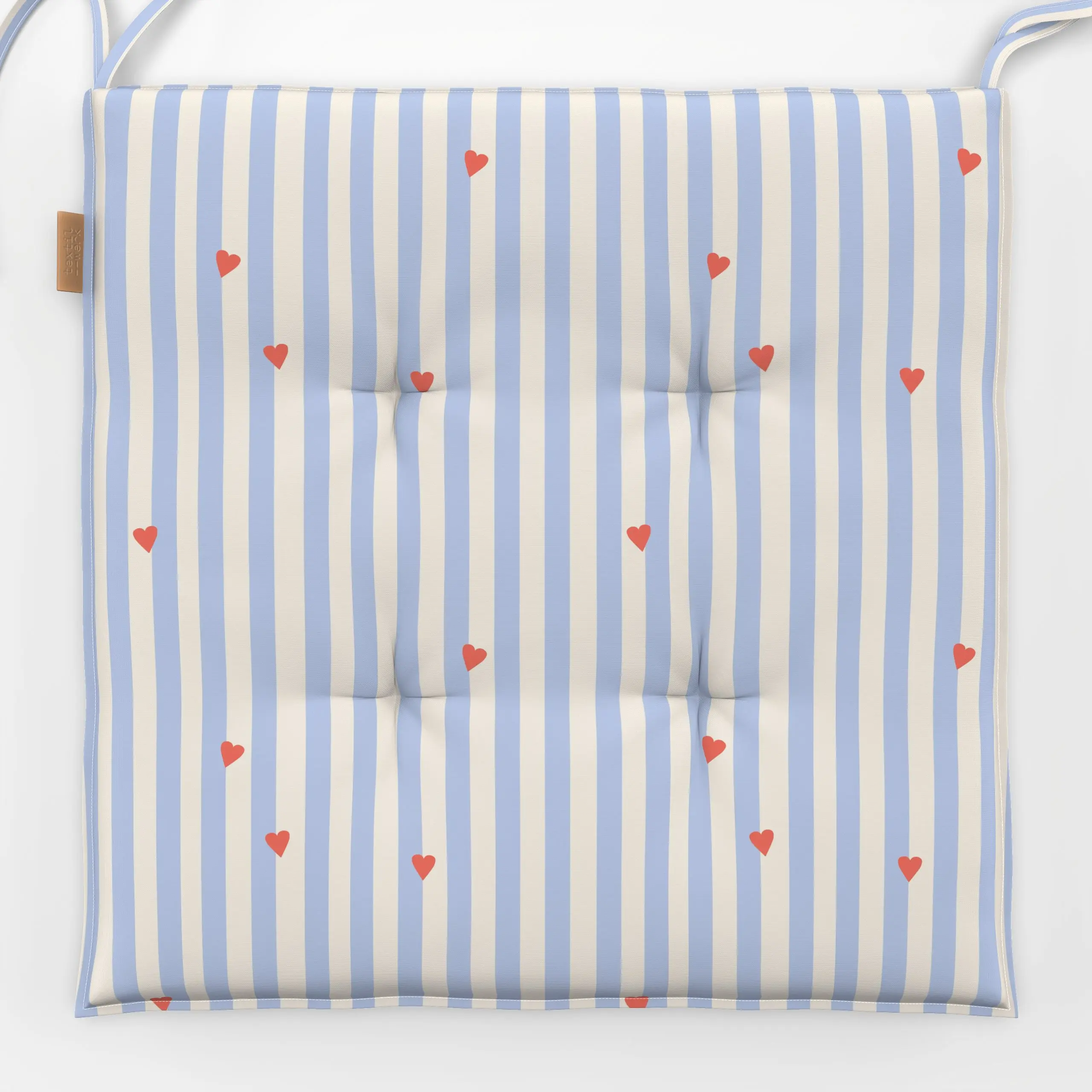 Sitzkissen Lovely Stripes - Liebe, Romantik & Pride, Symbole & Muster - von „Anna Petersen"; Streifen, creme, Herzen, Valent...