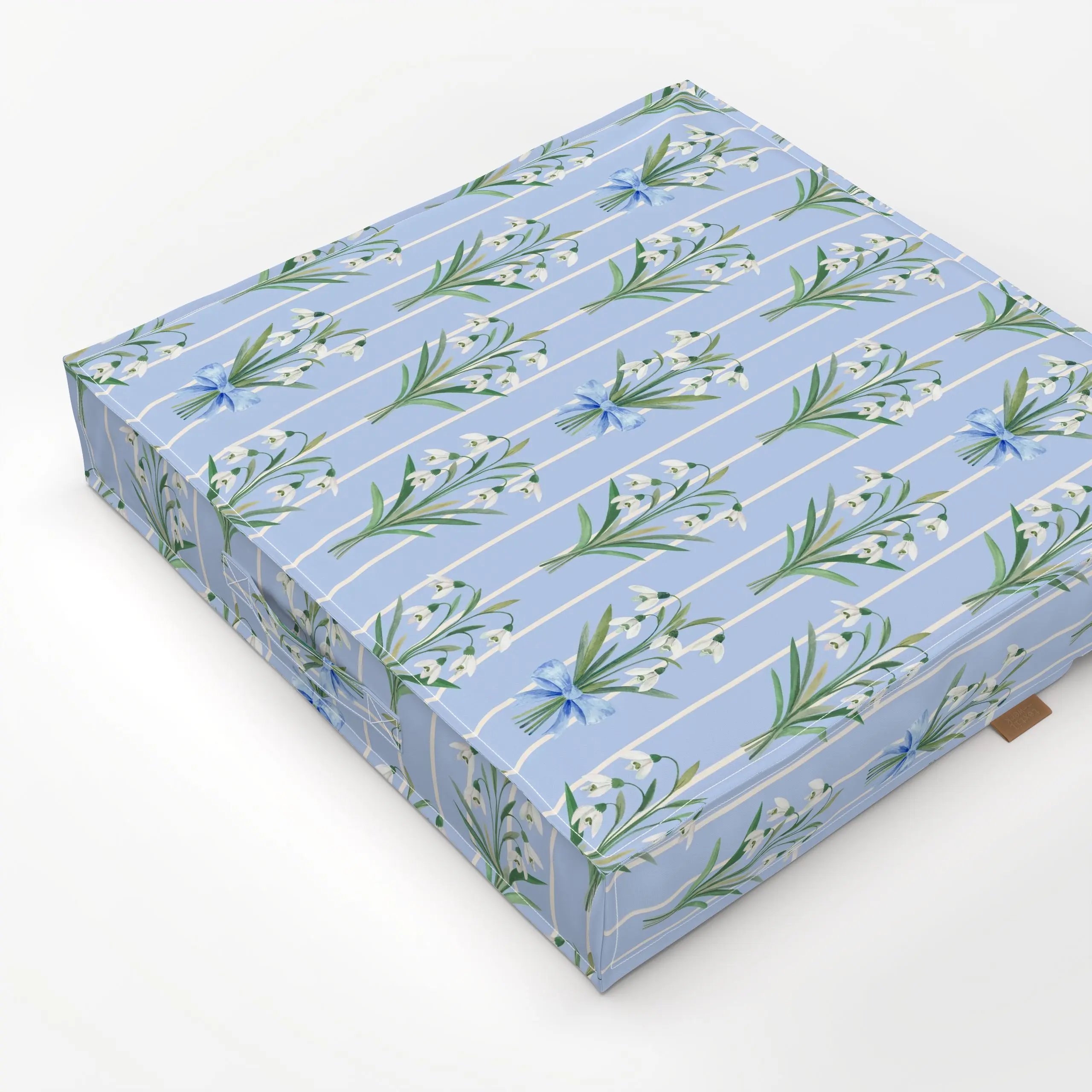 Bodenkissen Schneeglöckchen blau - Blumen & Florales, Frühling, Symbole & Muster - von „Katrin Graff"; schleife, frisch, Flo...