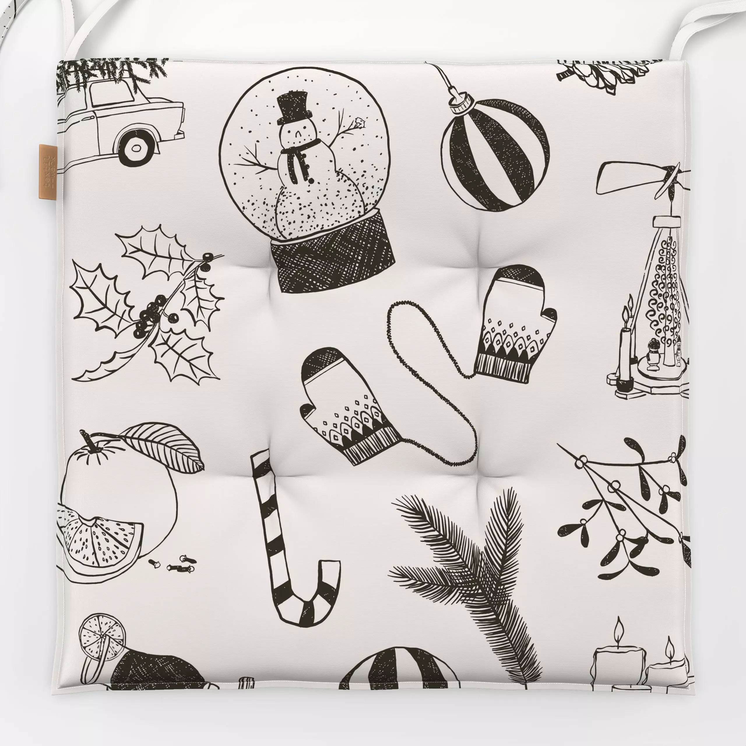 Sitzkissen Weihnachtszeit beige schwarz - Sprüche & Schriftzüge, Weihnachten, Winter - von „moDeern Design Studio"; Zweig, W...