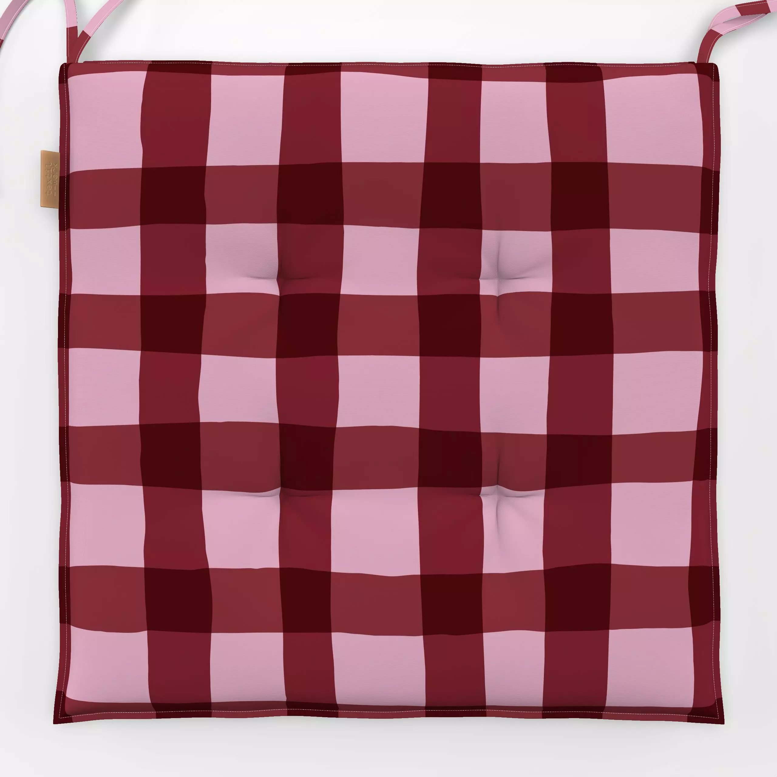 Sitzkissen Karomuster rot-rosa - Symbole & Muster - von „moDeern Design Studio"; Streifen, Karo, Karos, Schachbrettmuster, K...