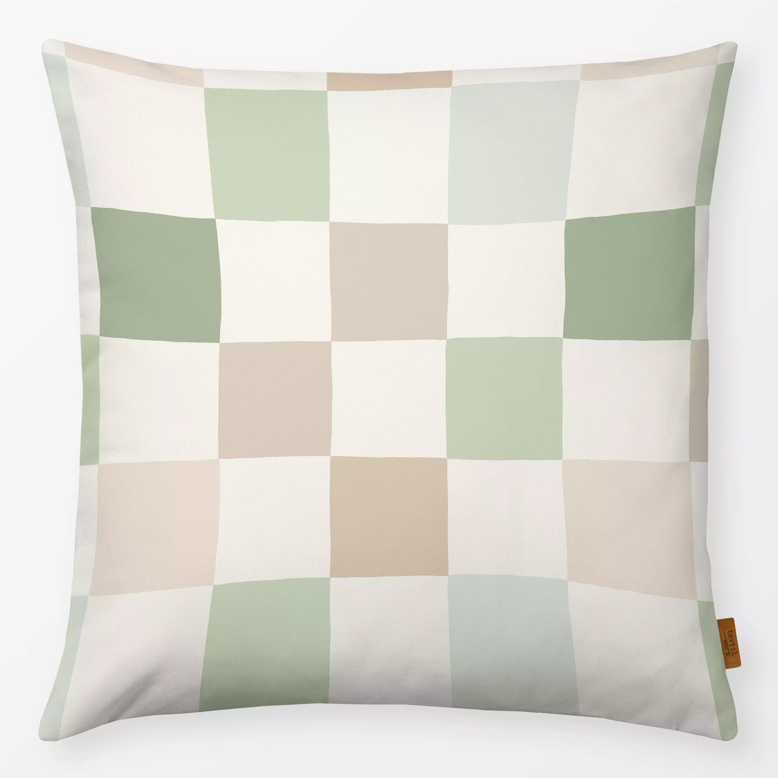 Kissen Karo grün beige - Symbole & Muster - von „Studio Kesse"; Garten, Karo, Scandi, bunt, karriert, Schachbrett, Gartendek...