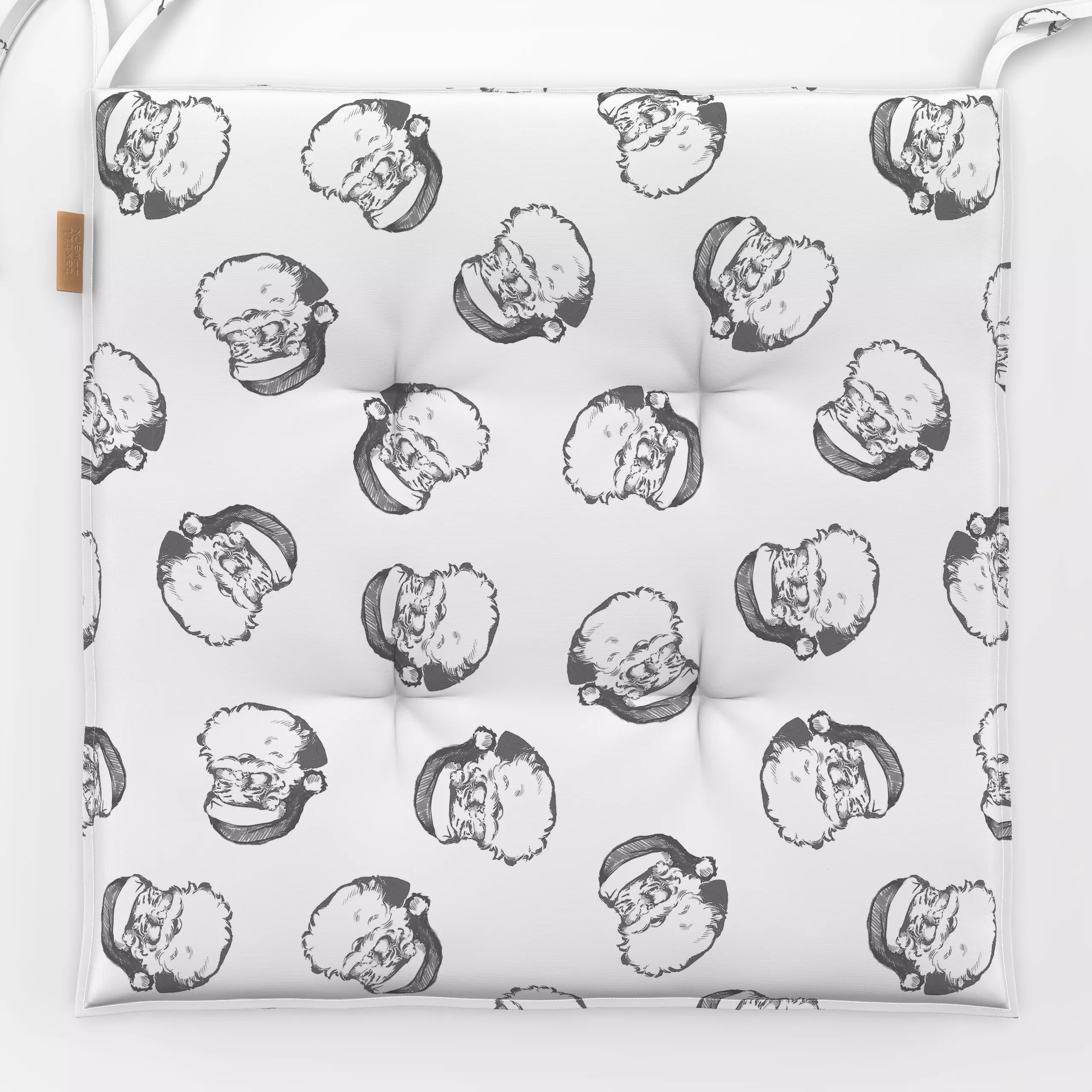 Sitzkissen Weihnachtsmänner - Weihnachten, Winter, Anlässe - von „Studio Kesse x sweetlivinginterior"; Weihnachtsmann, Weihn...